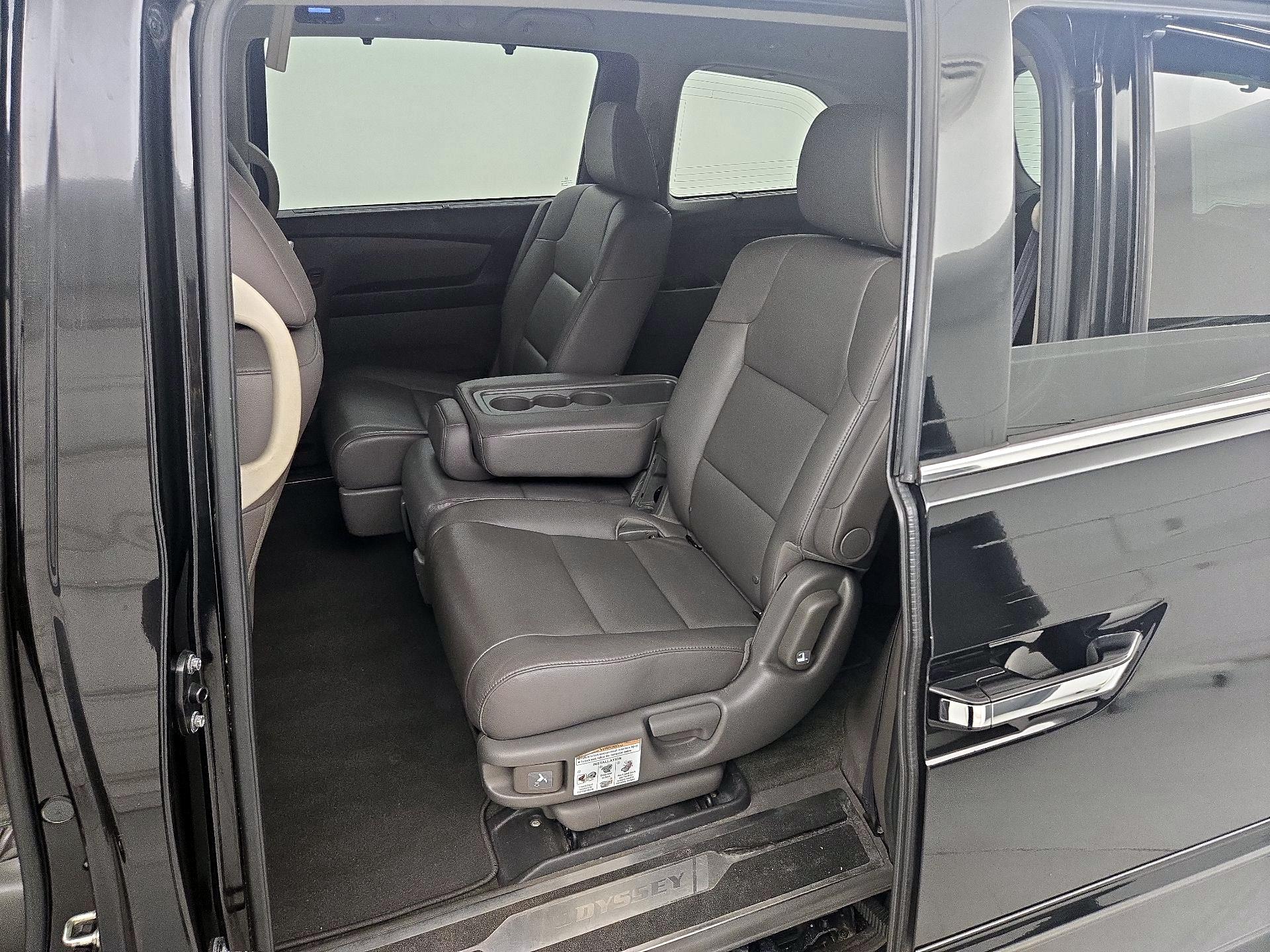 Thumbnail: 2014 Honda Odyssey - 20