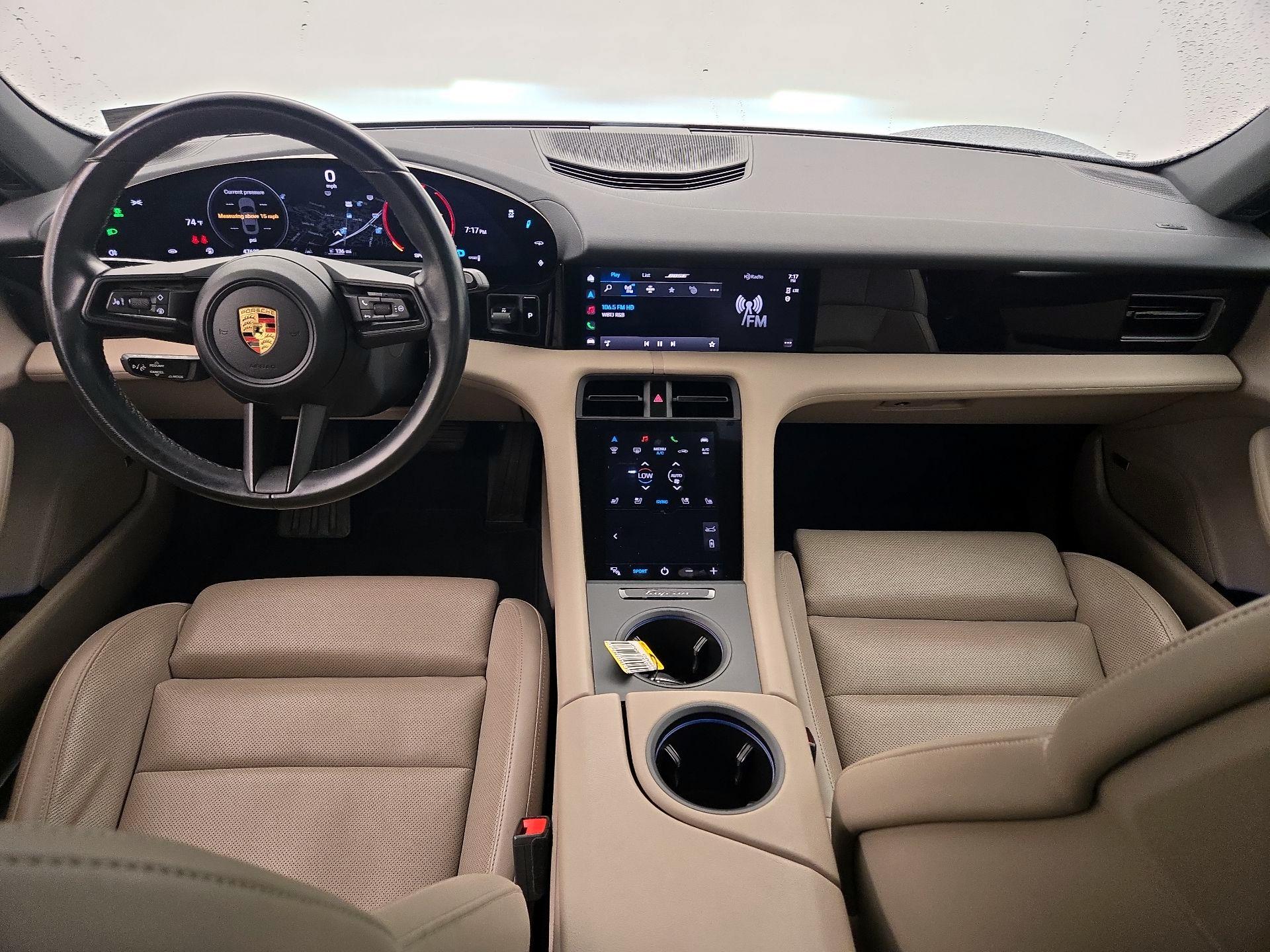 Thumbnail: 2021 Porsche Taycan - 9