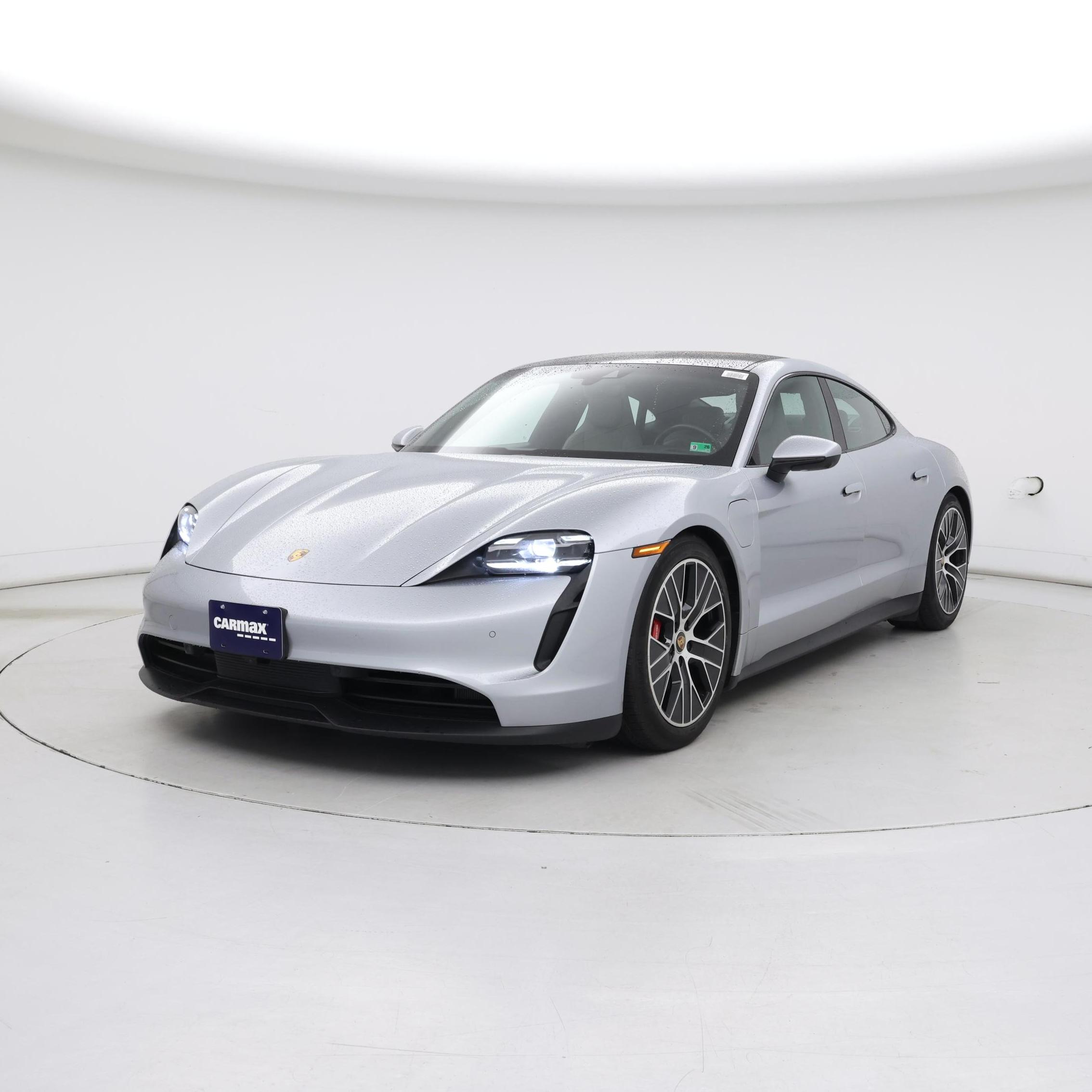 Thumbnail: 2021 Porsche Taycan - 4