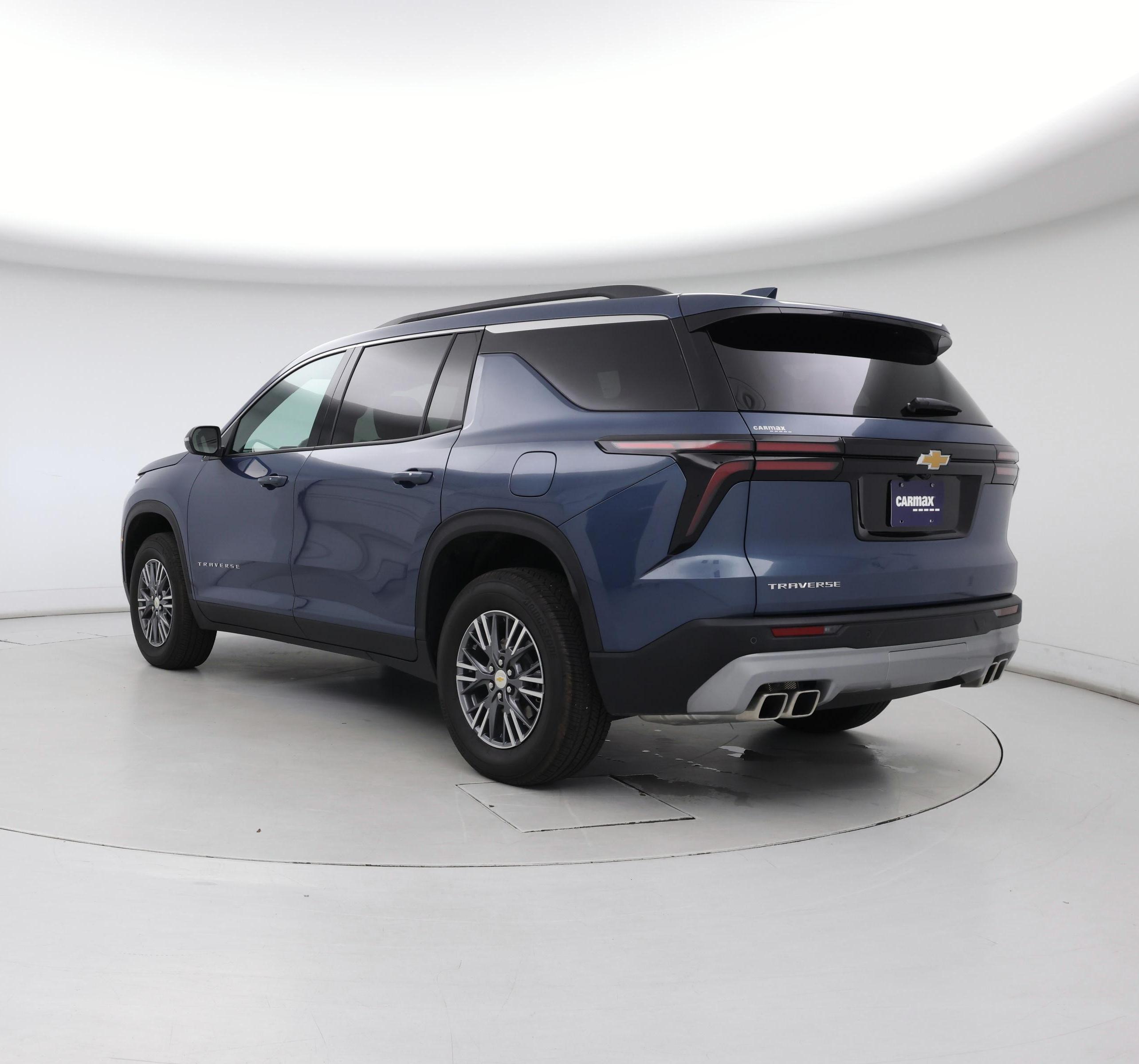 Thumbnail: 2025 Chevrolet Traverse - 2