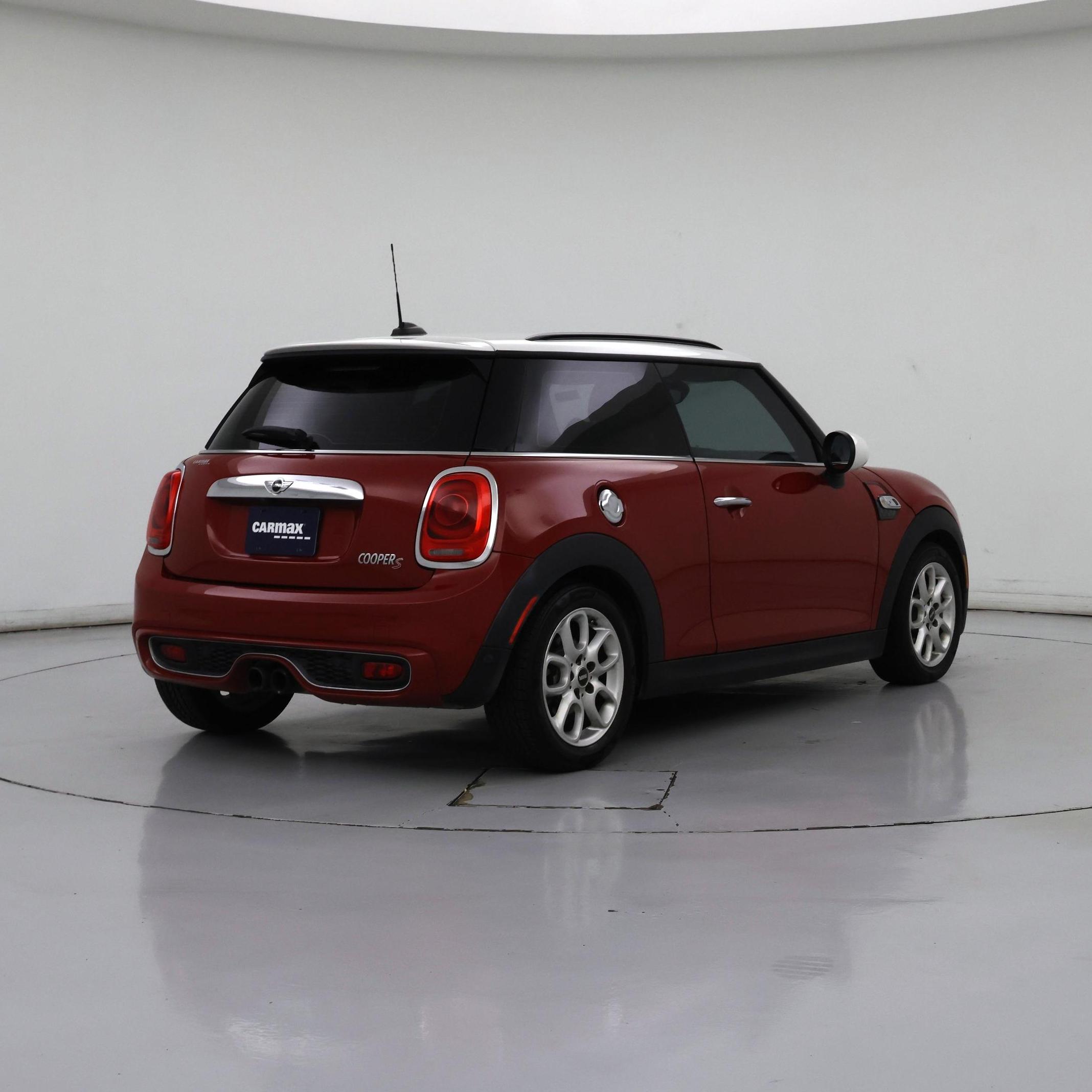 Thumbnail: 2016 MINI Cooper Hardtop - 8