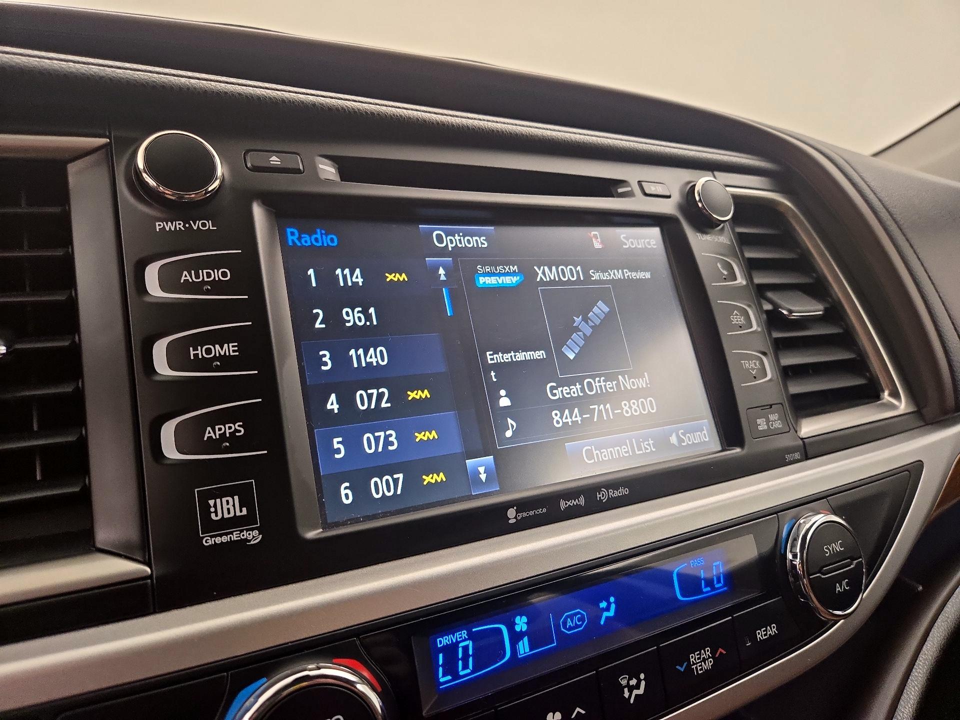 Thumbnail: 2018 Toyota Highlander - 15