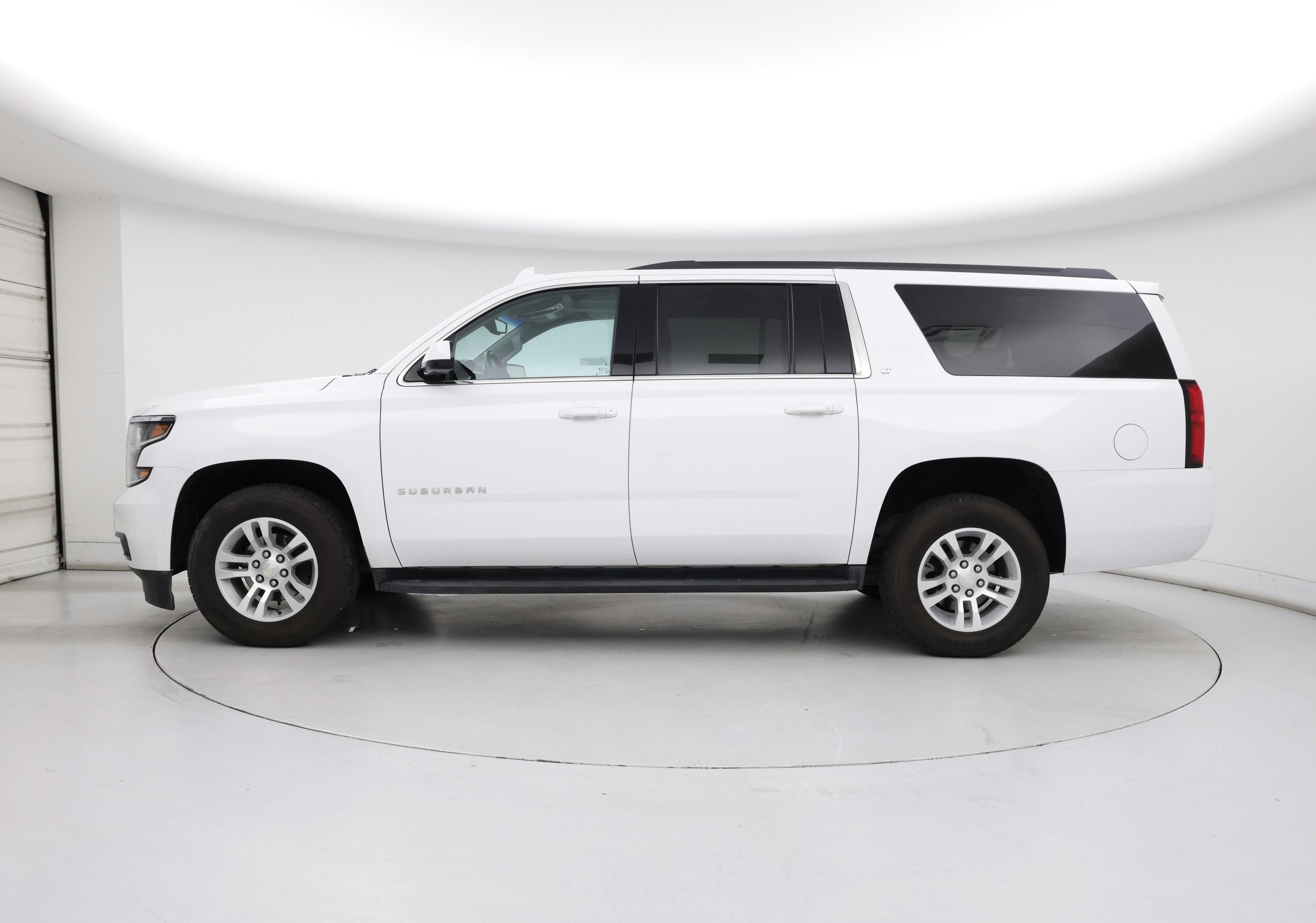 Thumbnail: 2020 Chevrolet Suburban - 3