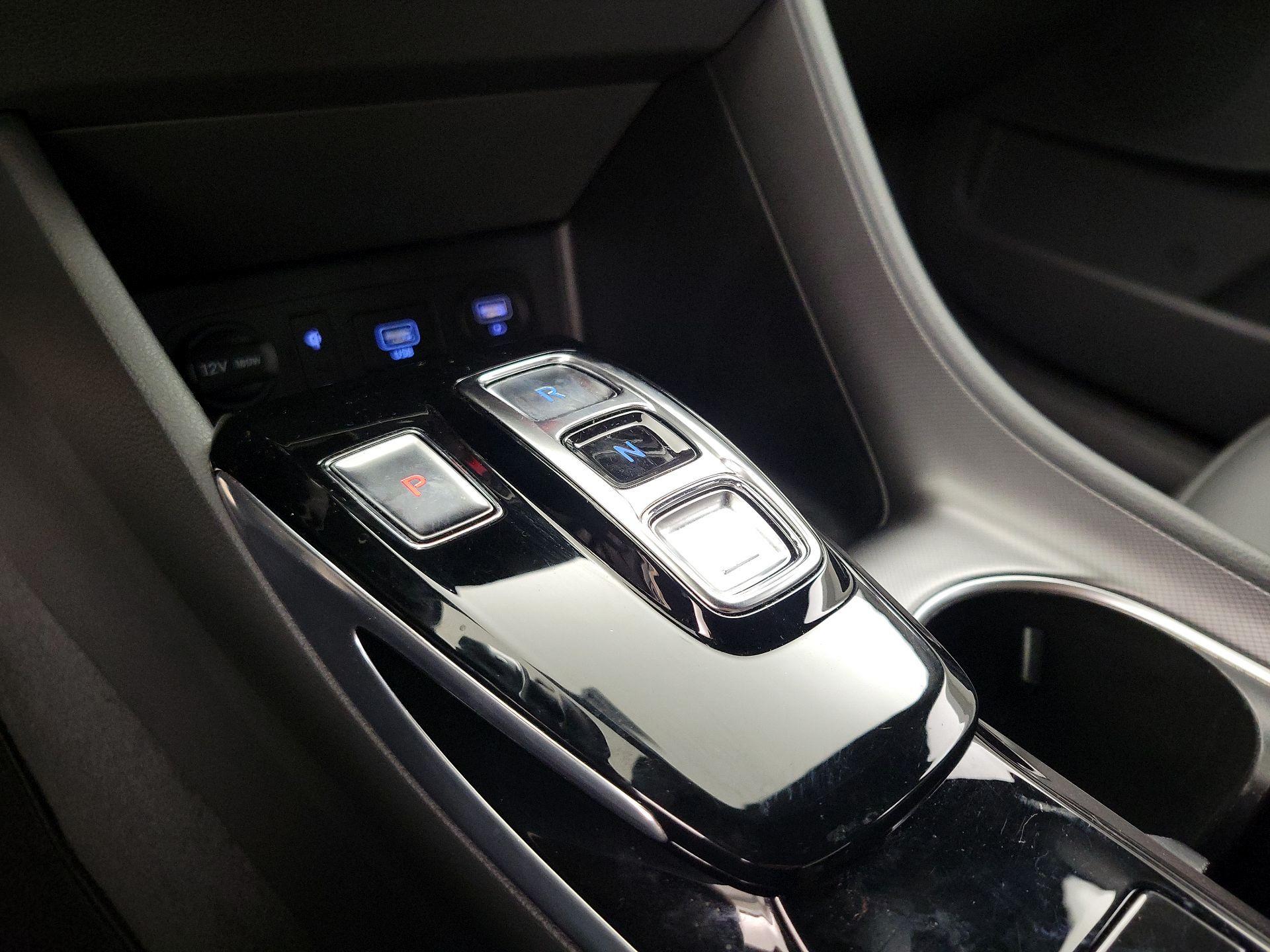 Thumbnail: 2022 Hyundai Sonata - 18