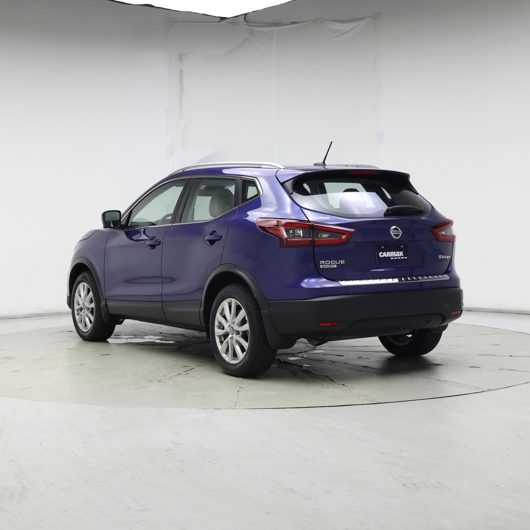 Thumbnail: 2022 Nissan Rogue Sport - 2
