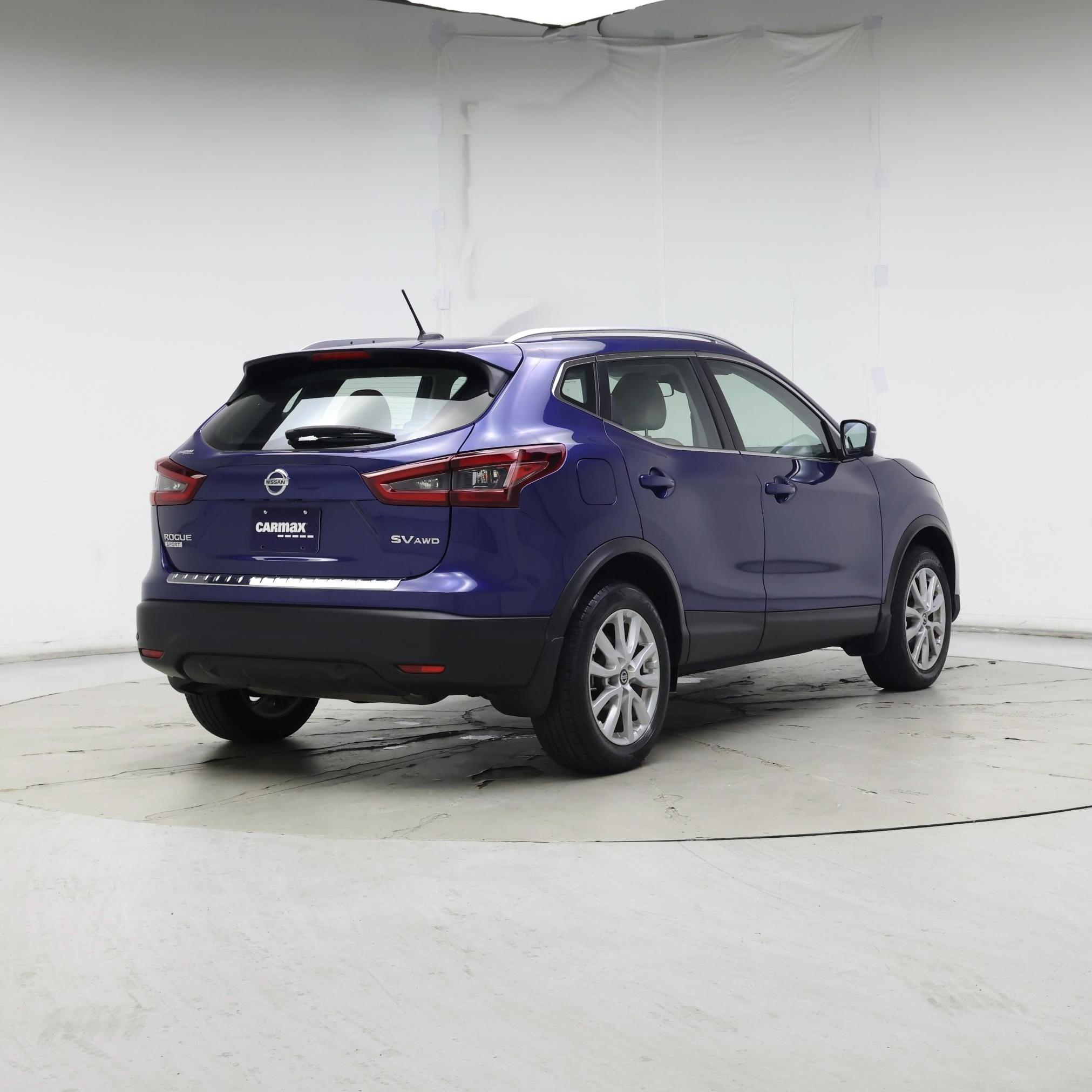 Thumbnail: 2022 Nissan Rogue Sport - 8
