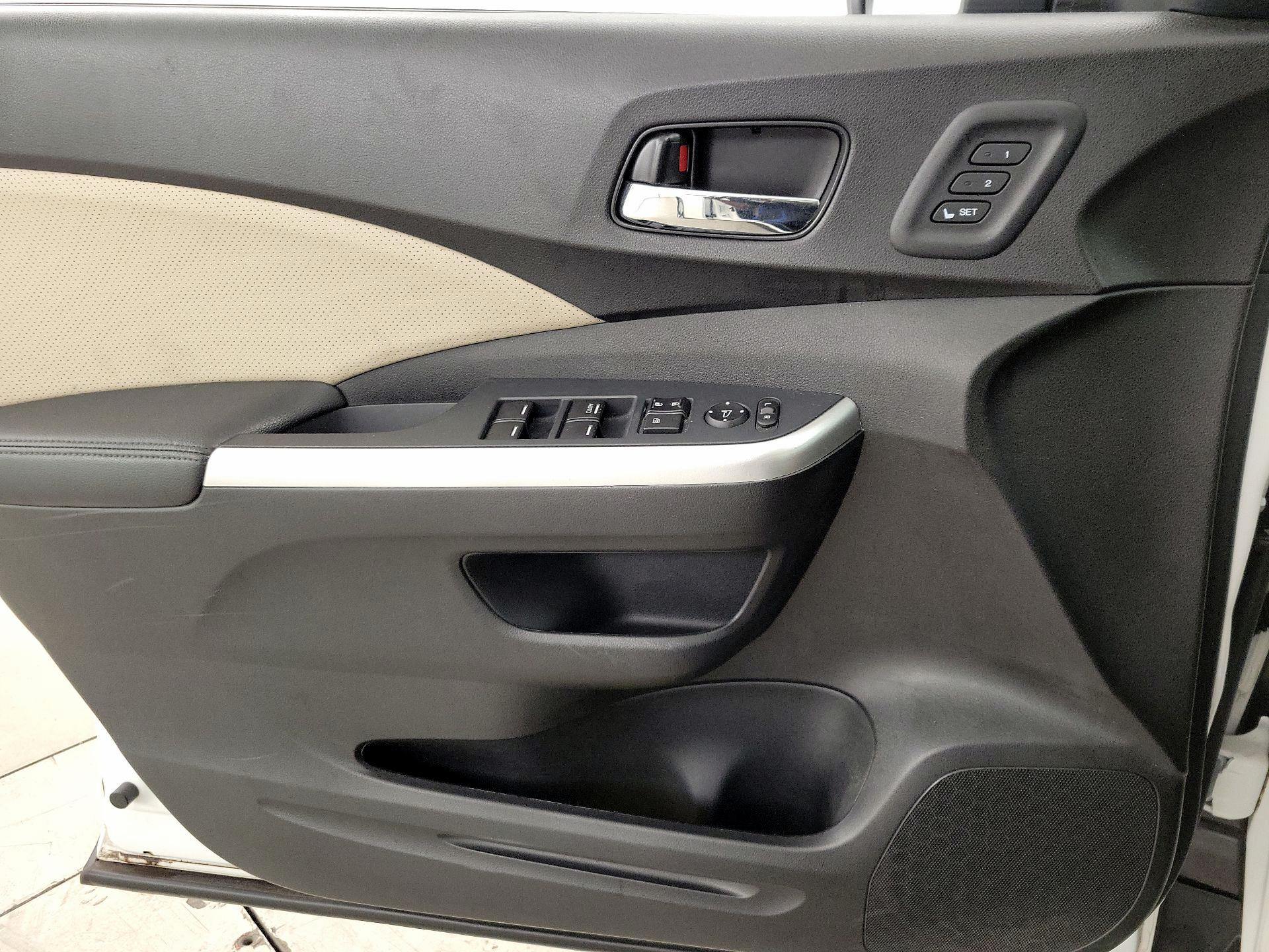 Thumbnail: 2016 Honda CR-V - 12