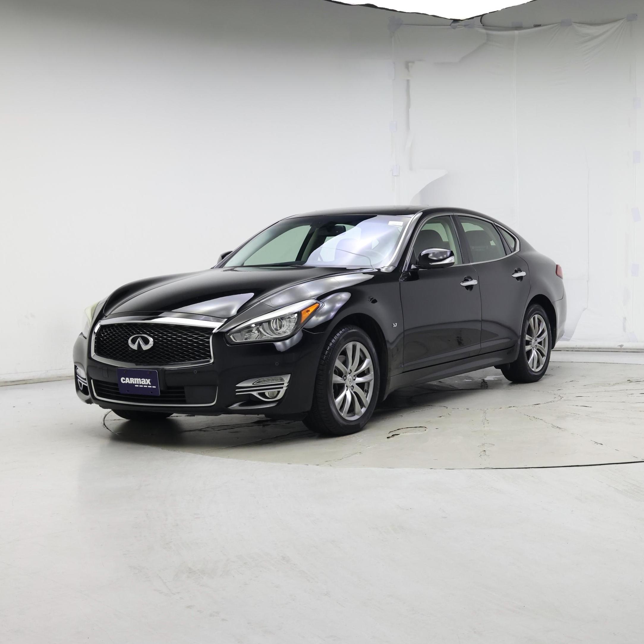 Thumbnail: 2016 INFINITI Q70 - 4
