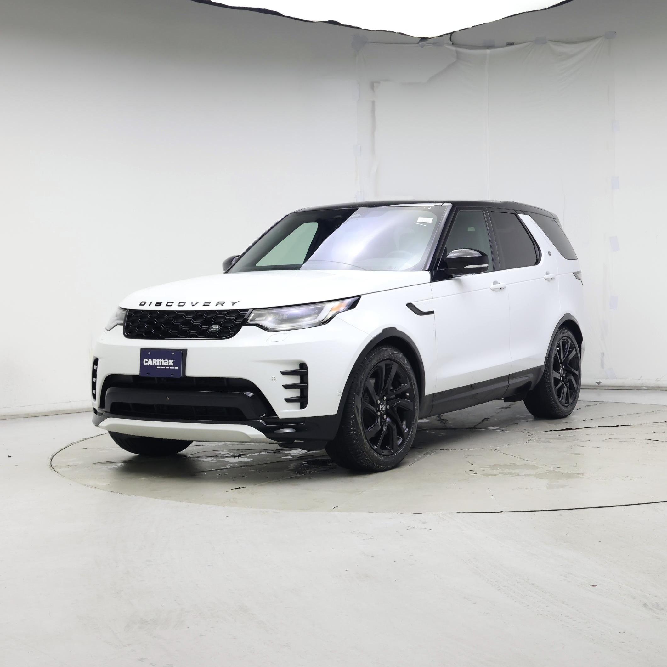 Thumbnail: 2024 Land Rover Discovery - 4