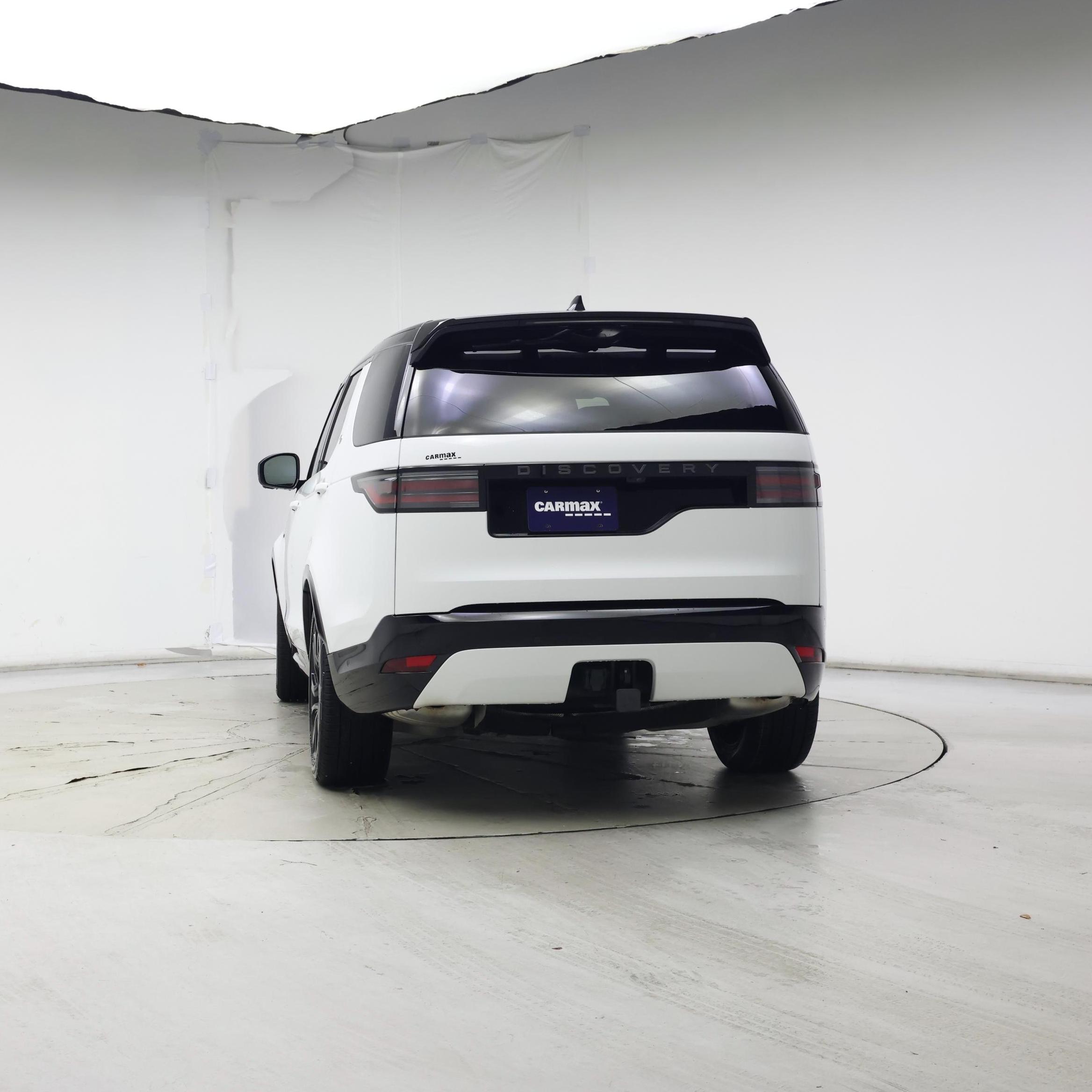 Thumbnail: 2024 Land Rover Discovery - 6