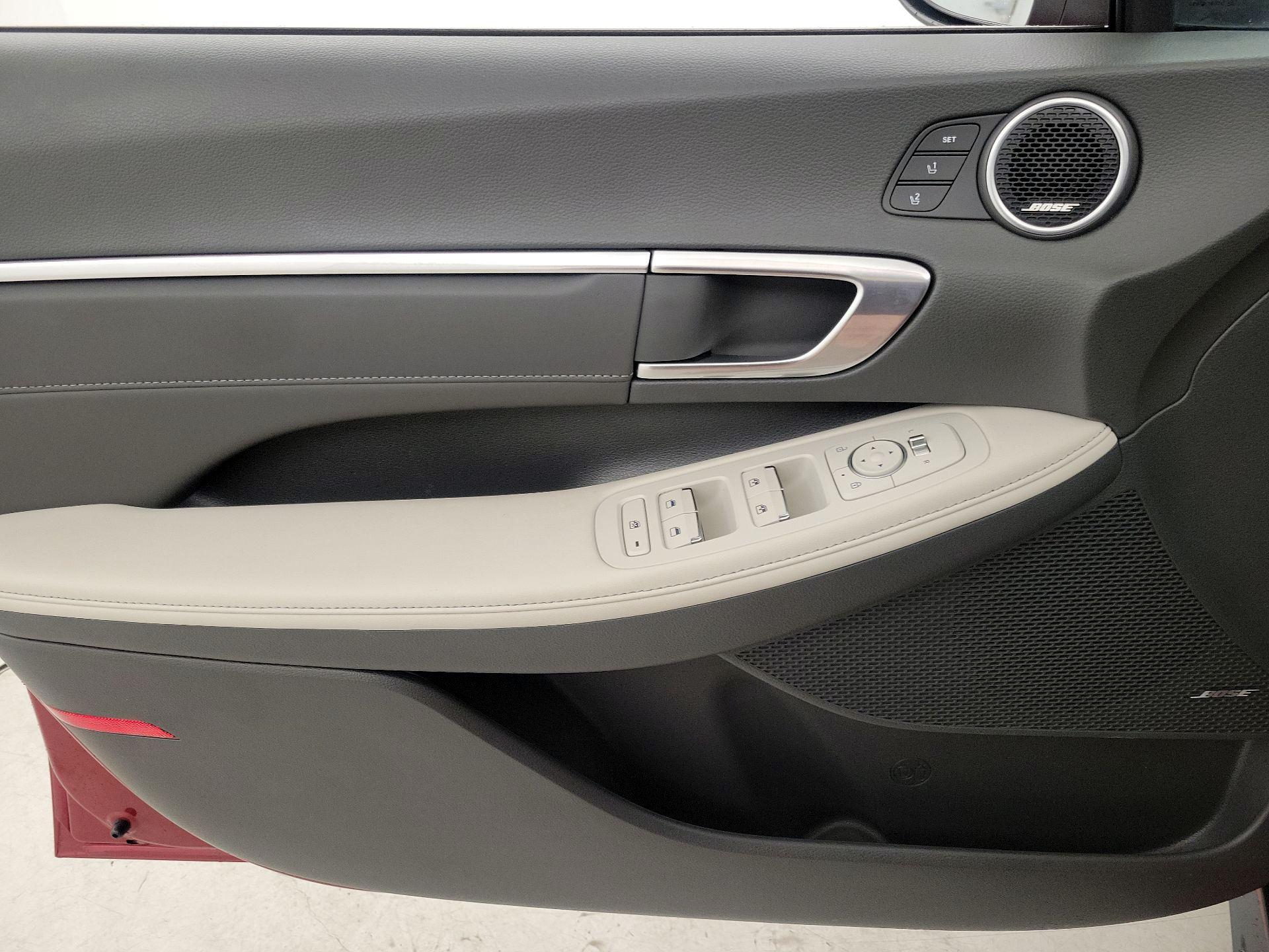 Thumbnail: 2023 Hyundai Sonata - 12