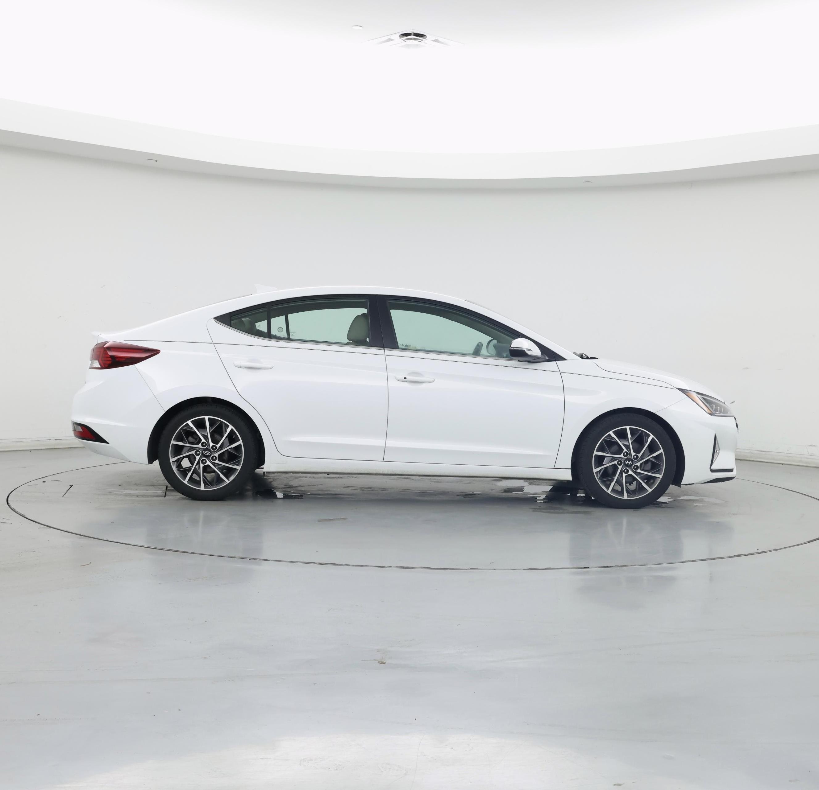Thumbnail: 2020 Hyundai Elantra - 7