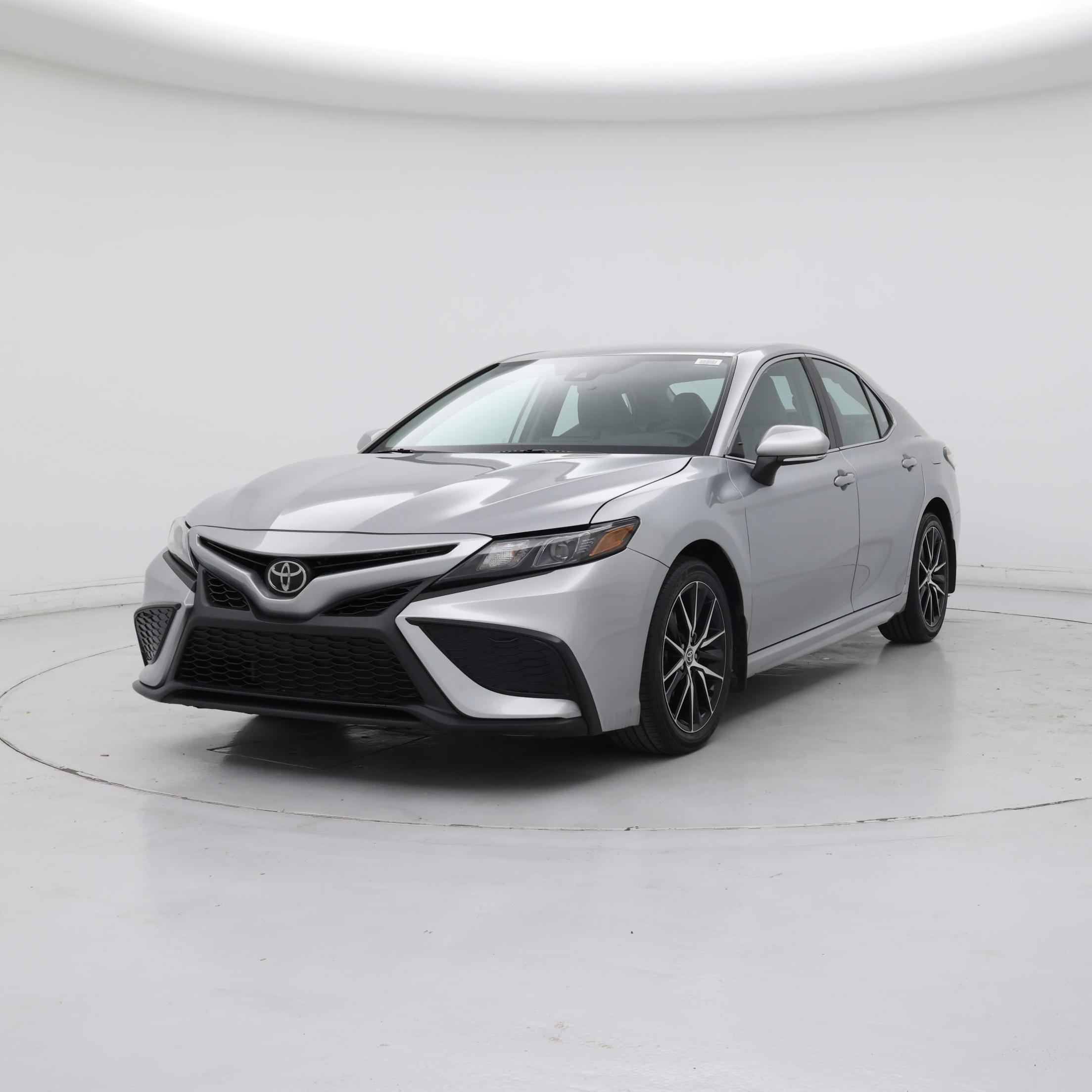 Thumbnail: 2022 Toyota Camry - 4