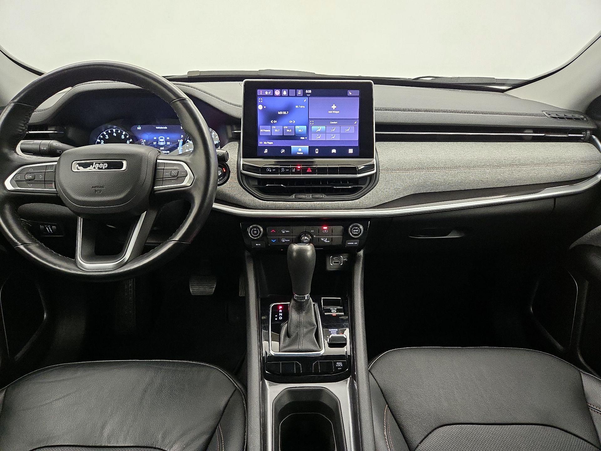 Thumbnail: 2022 Jeep Compass - 9