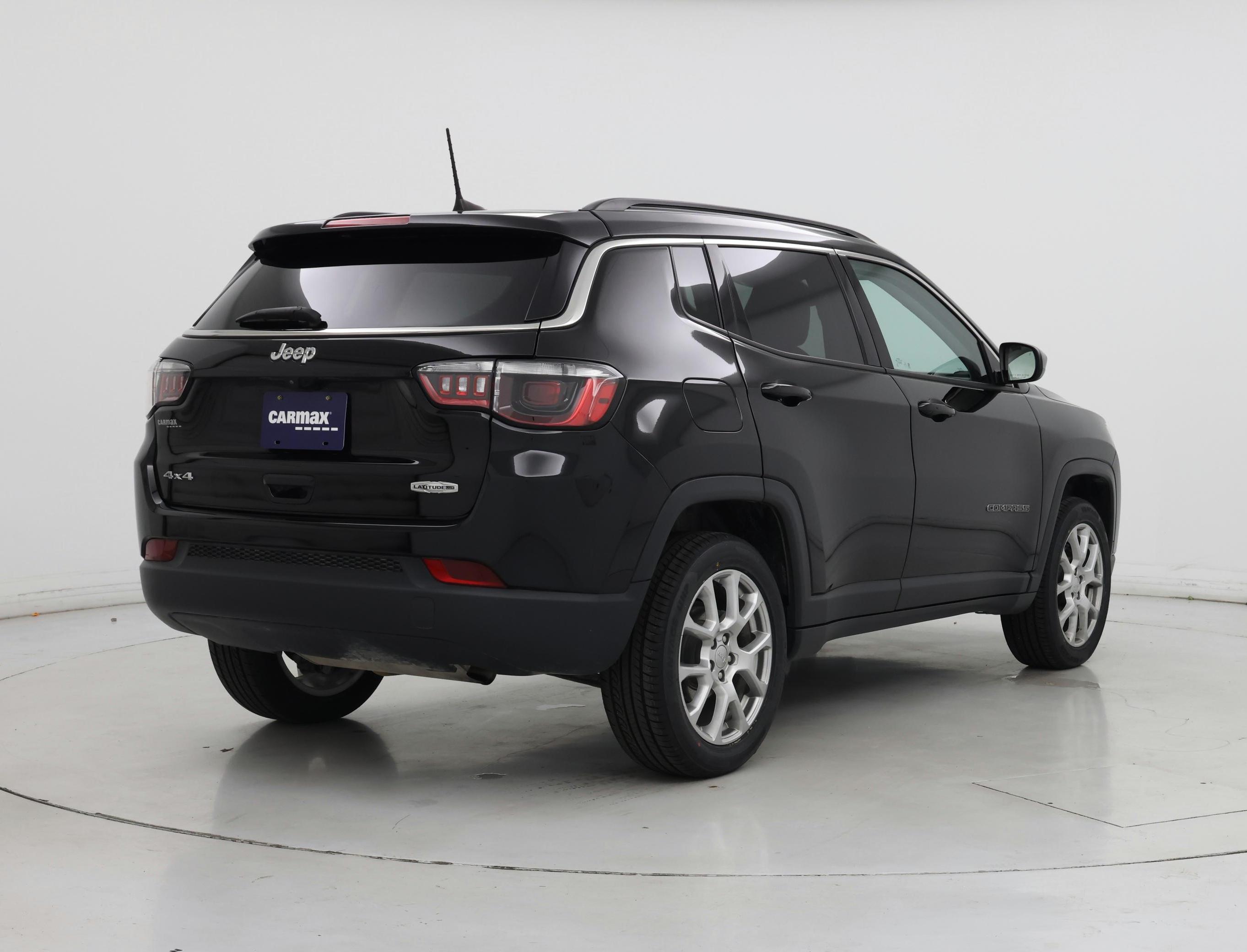 Thumbnail: 2022 Jeep Compass - 8