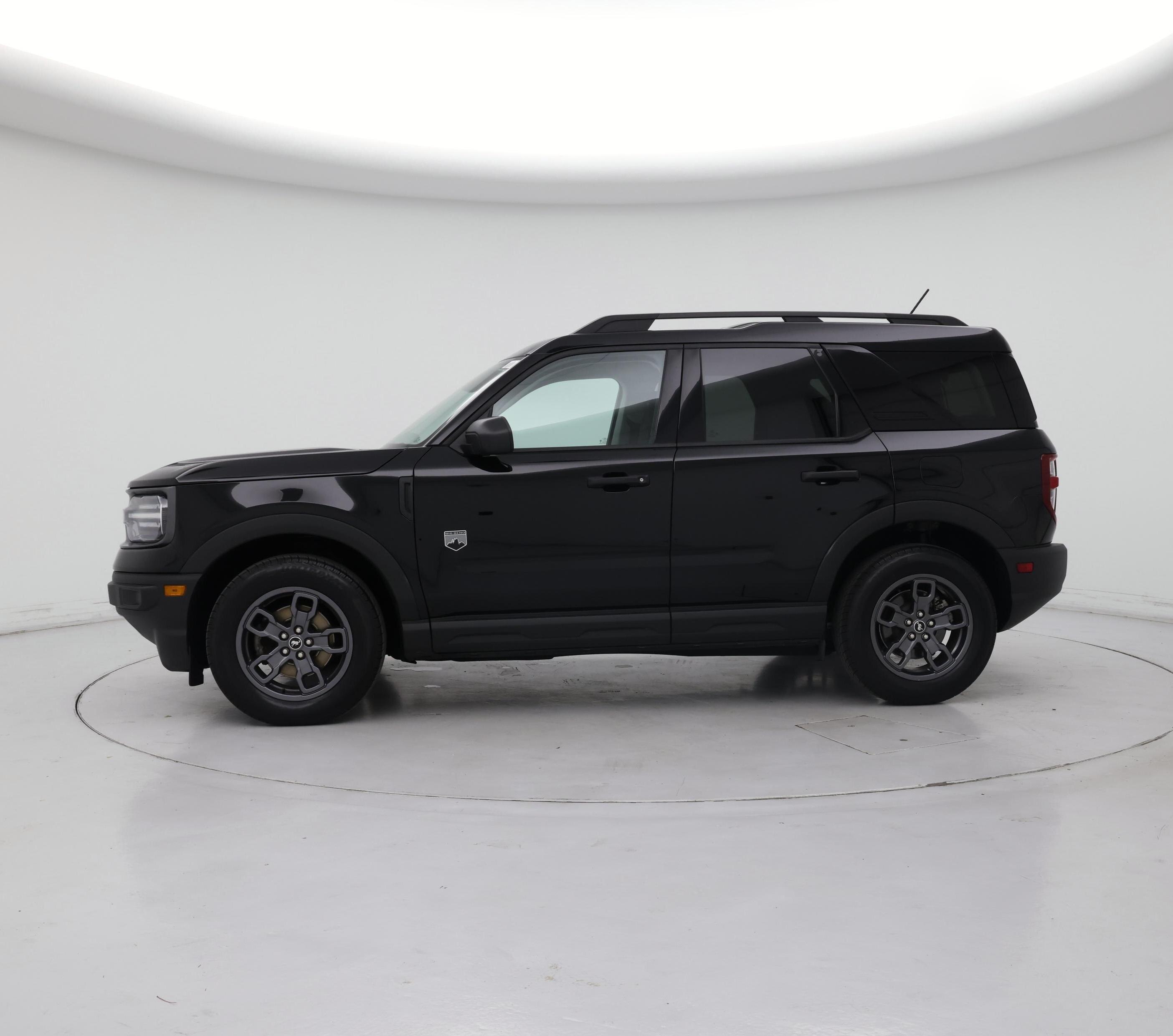 Thumbnail: 2022 Ford Bronco Sport - 3