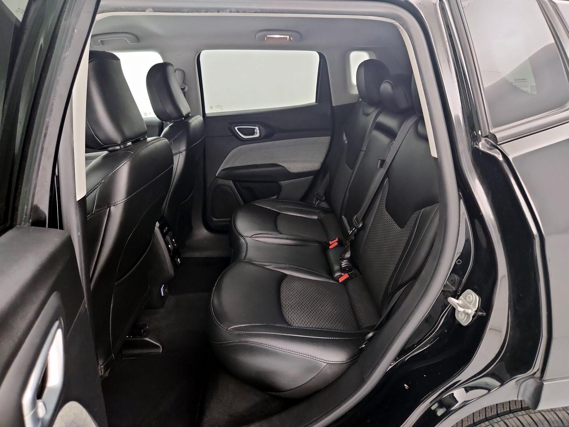 Thumbnail: 2022 Jeep Compass - 19
