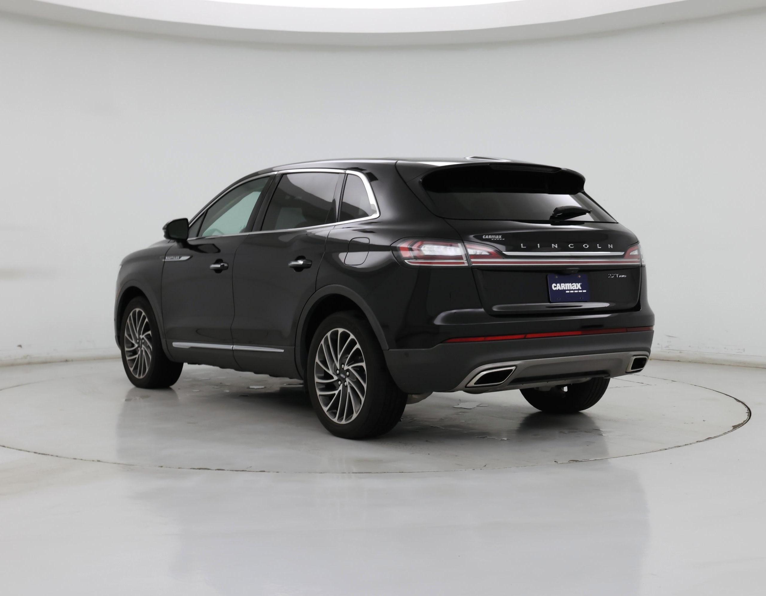 Thumbnail: 2020 Lincoln Nautilus - 2