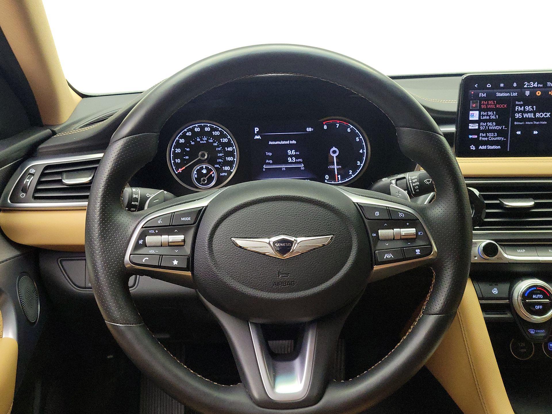 Thumbnail: 2022 Genesis G70 - 10
