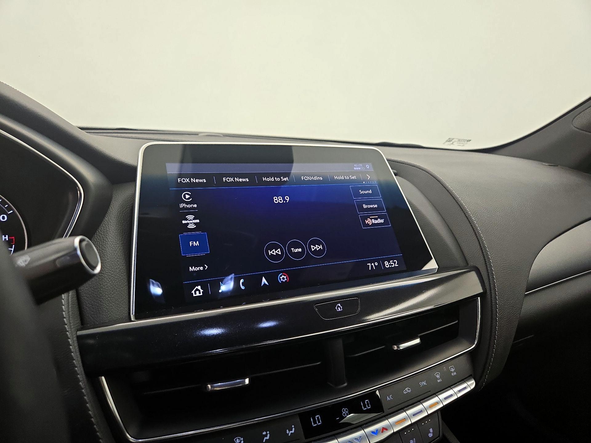 Thumbnail: 2023 Cadillac CT5 - 15