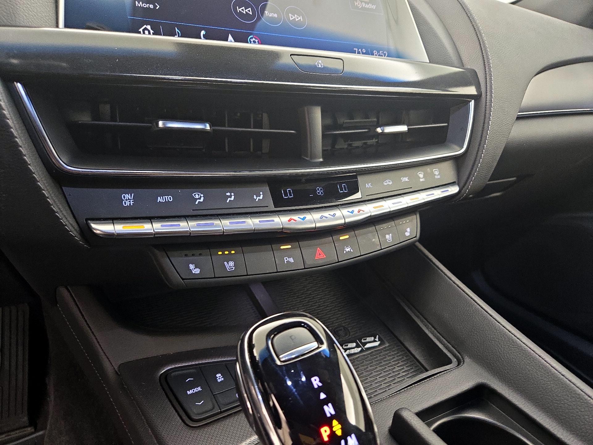 Thumbnail: 2023 Cadillac CT5 - 16