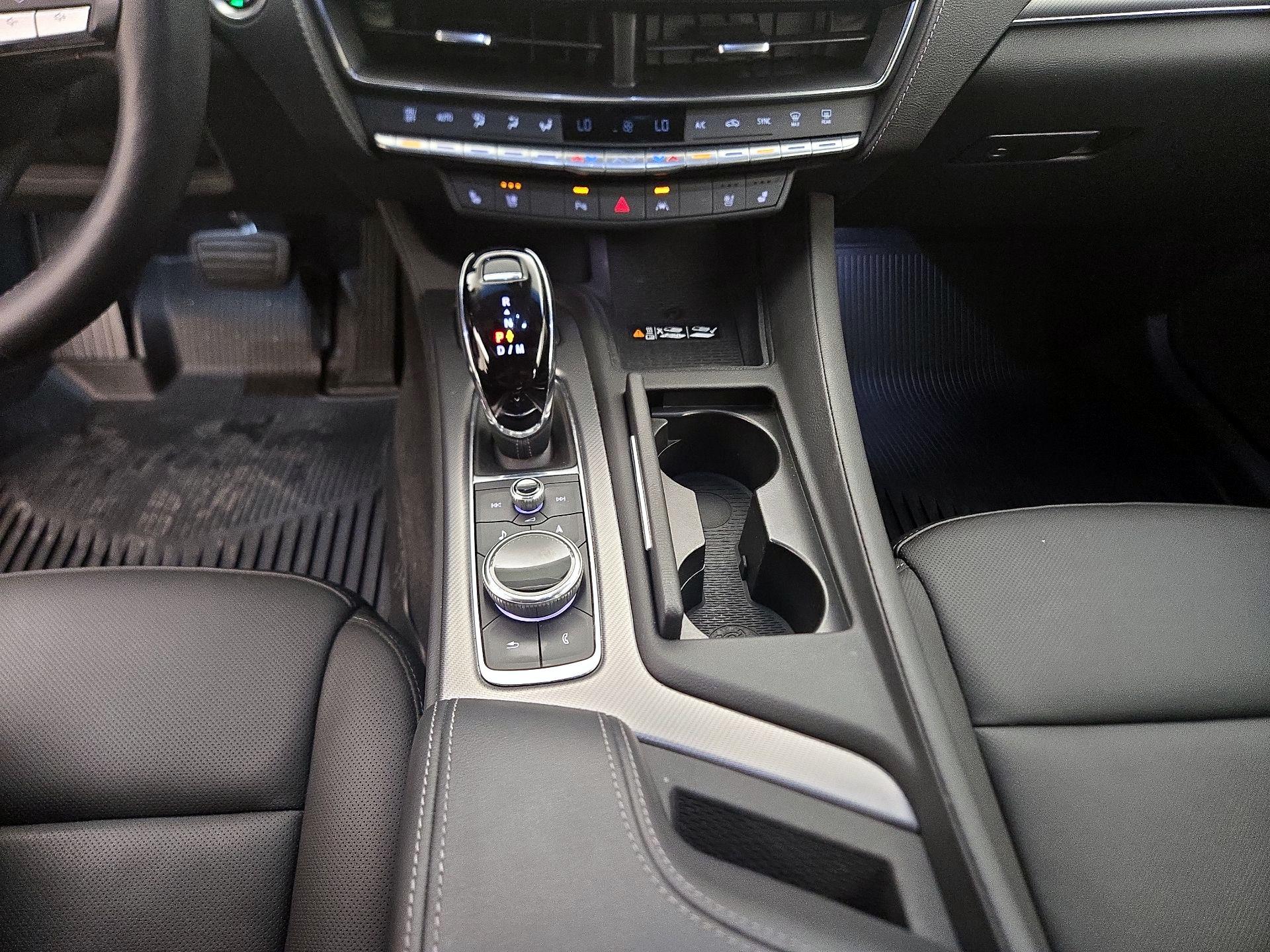 Thumbnail: 2023 Cadillac CT5 - 17