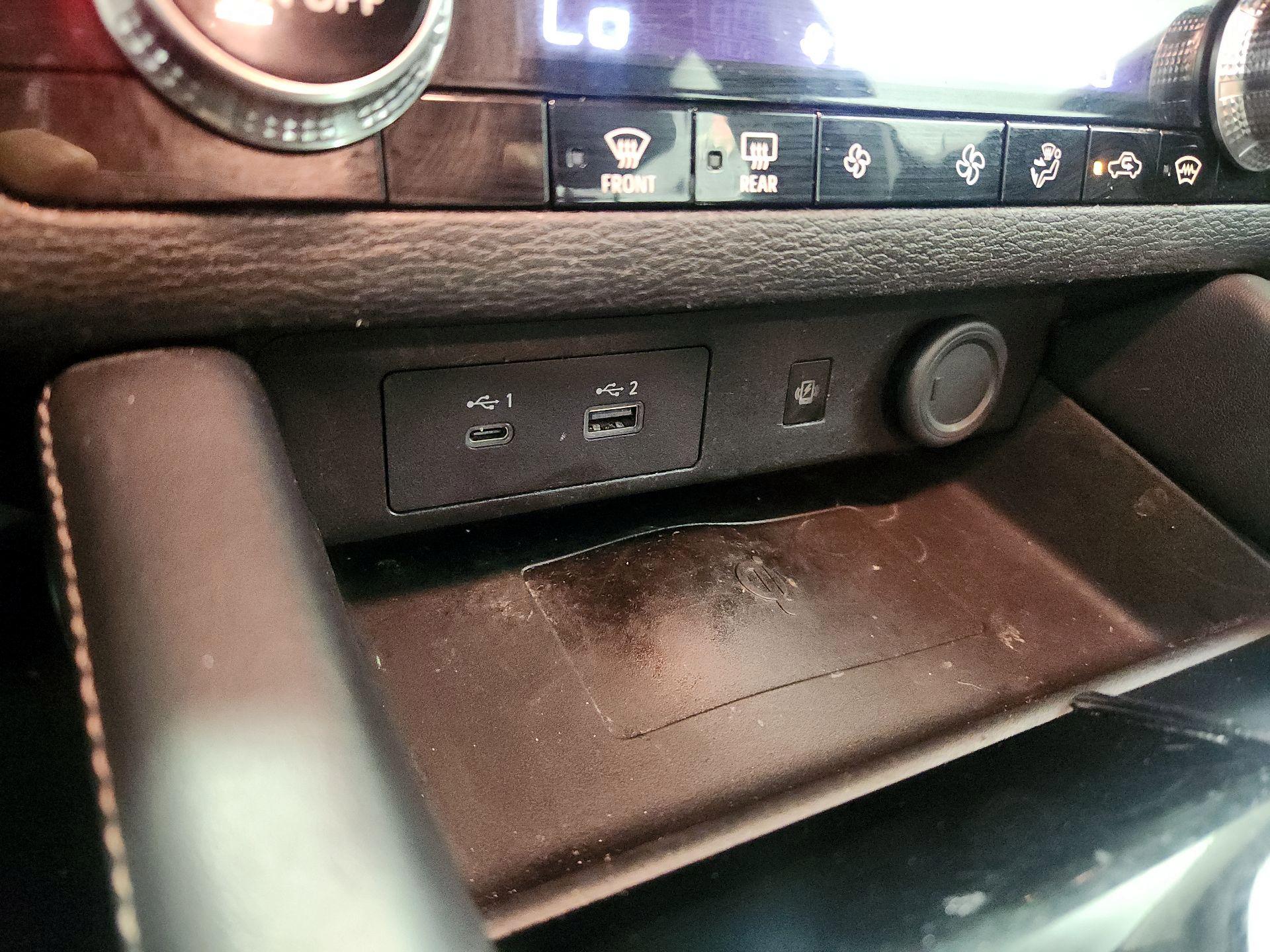 Thumbnail: 2022 Mitsubishi Outlander - 19