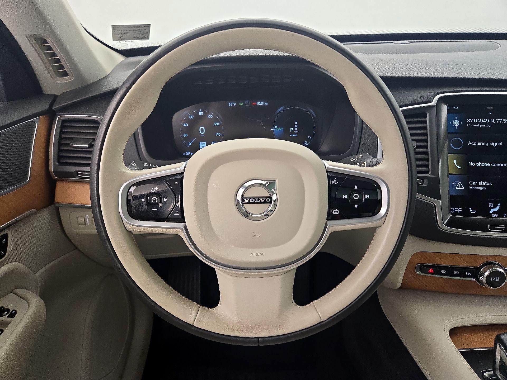 Thumbnail: 2021 Volvo XC90 - 10