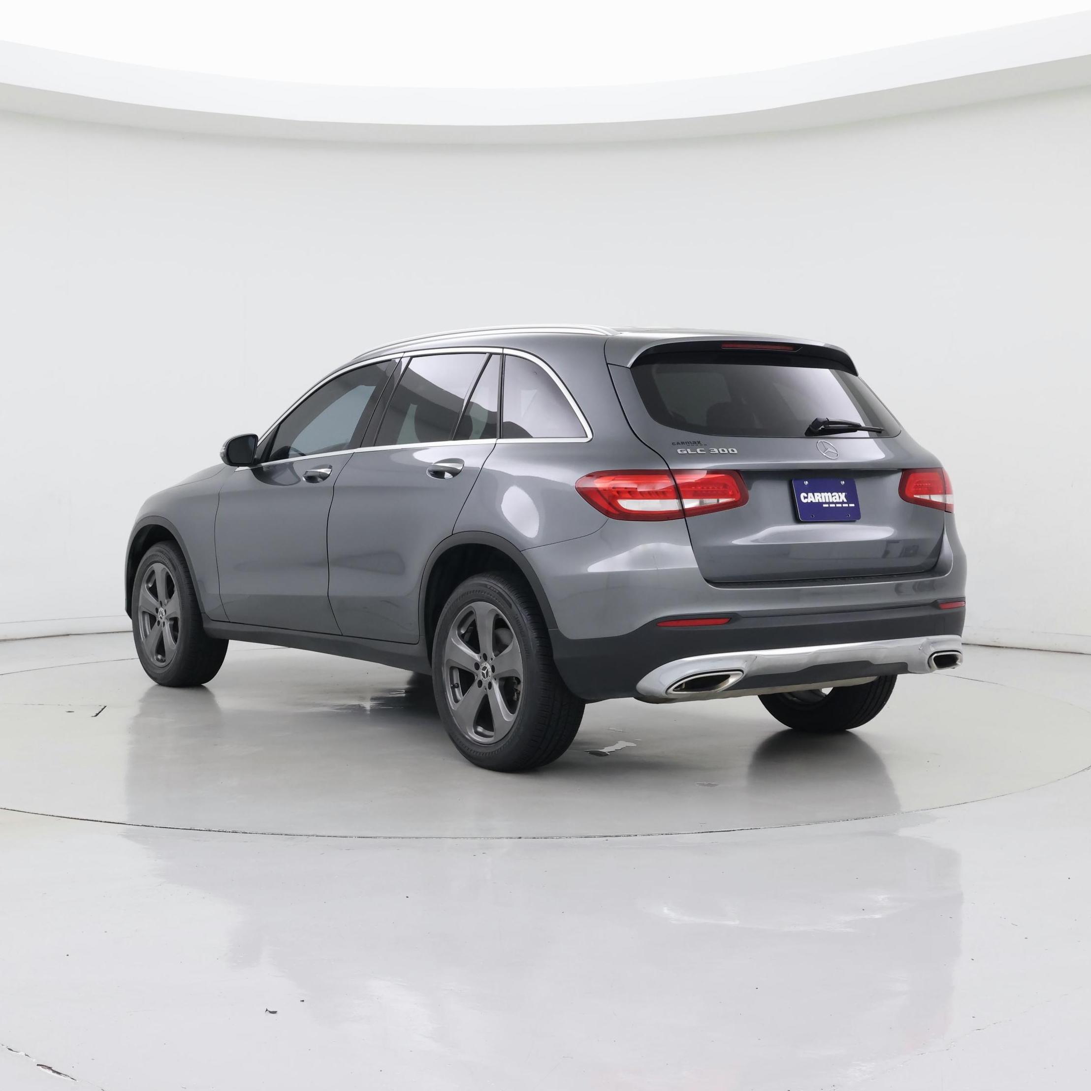 Thumbnail: 2017 Mercedes-Benz GLC - 2