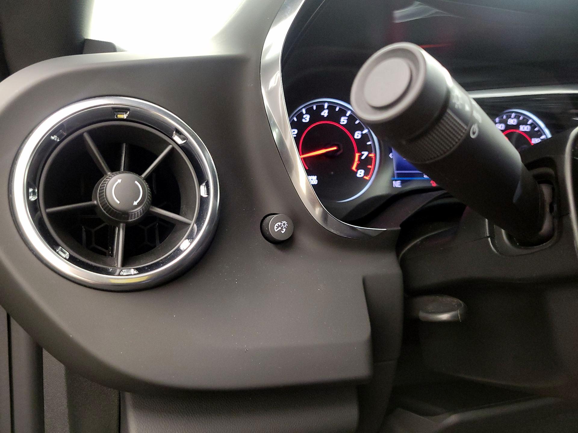 Thumbnail: 2020 Chevrolet Camaro - 13