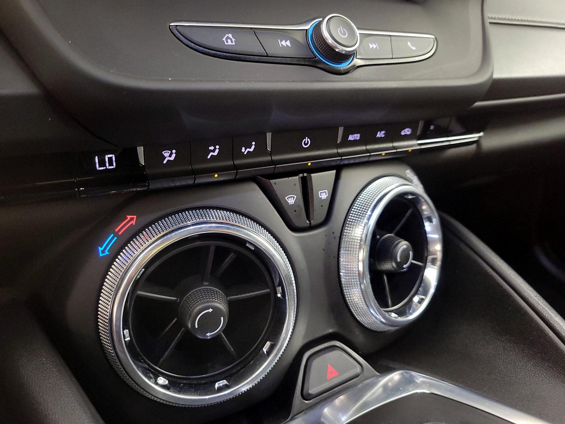 Thumbnail: 2020 Chevrolet Camaro - 16