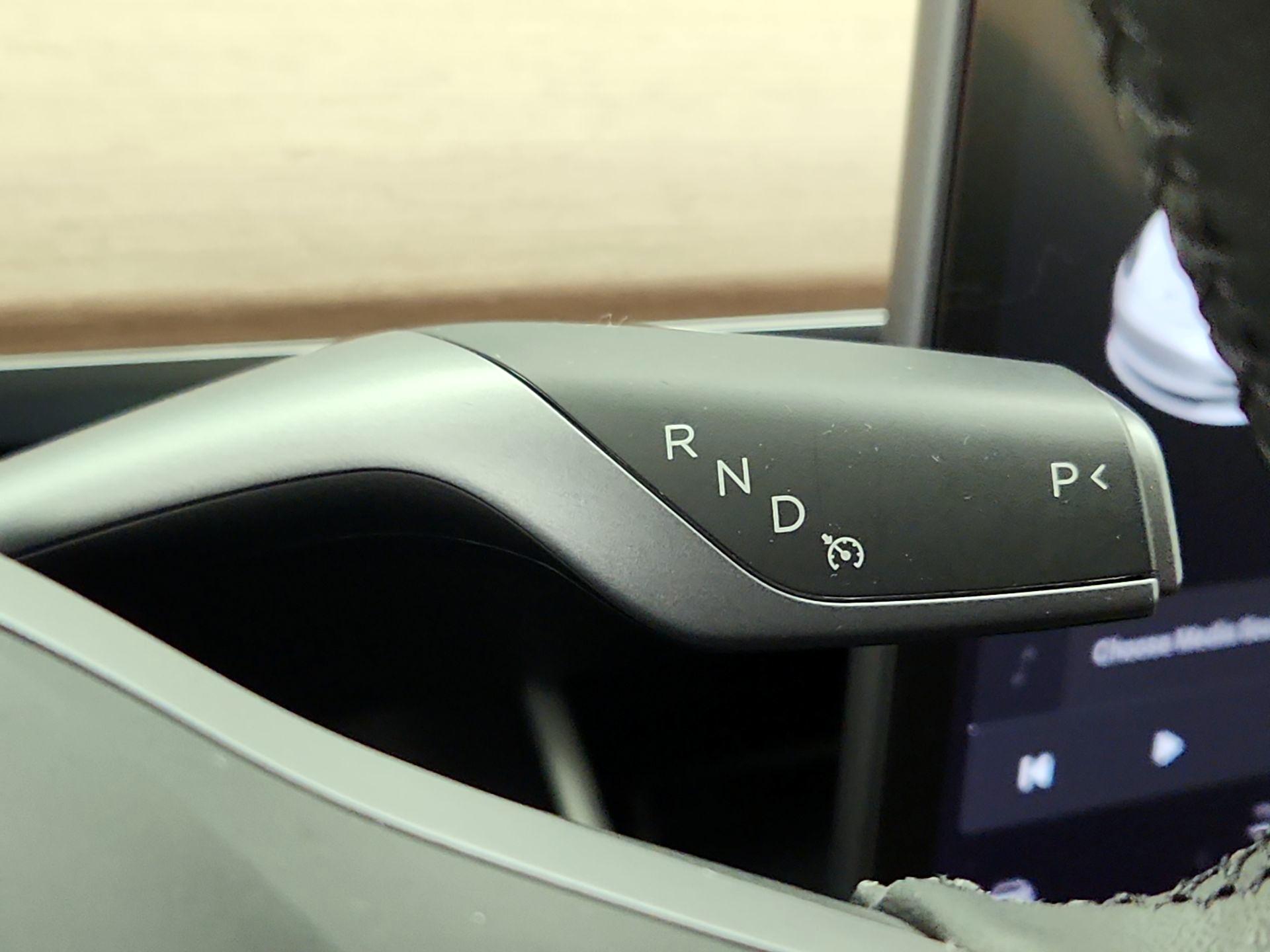 Thumbnail: 2020 Tesla Model 3 - 17