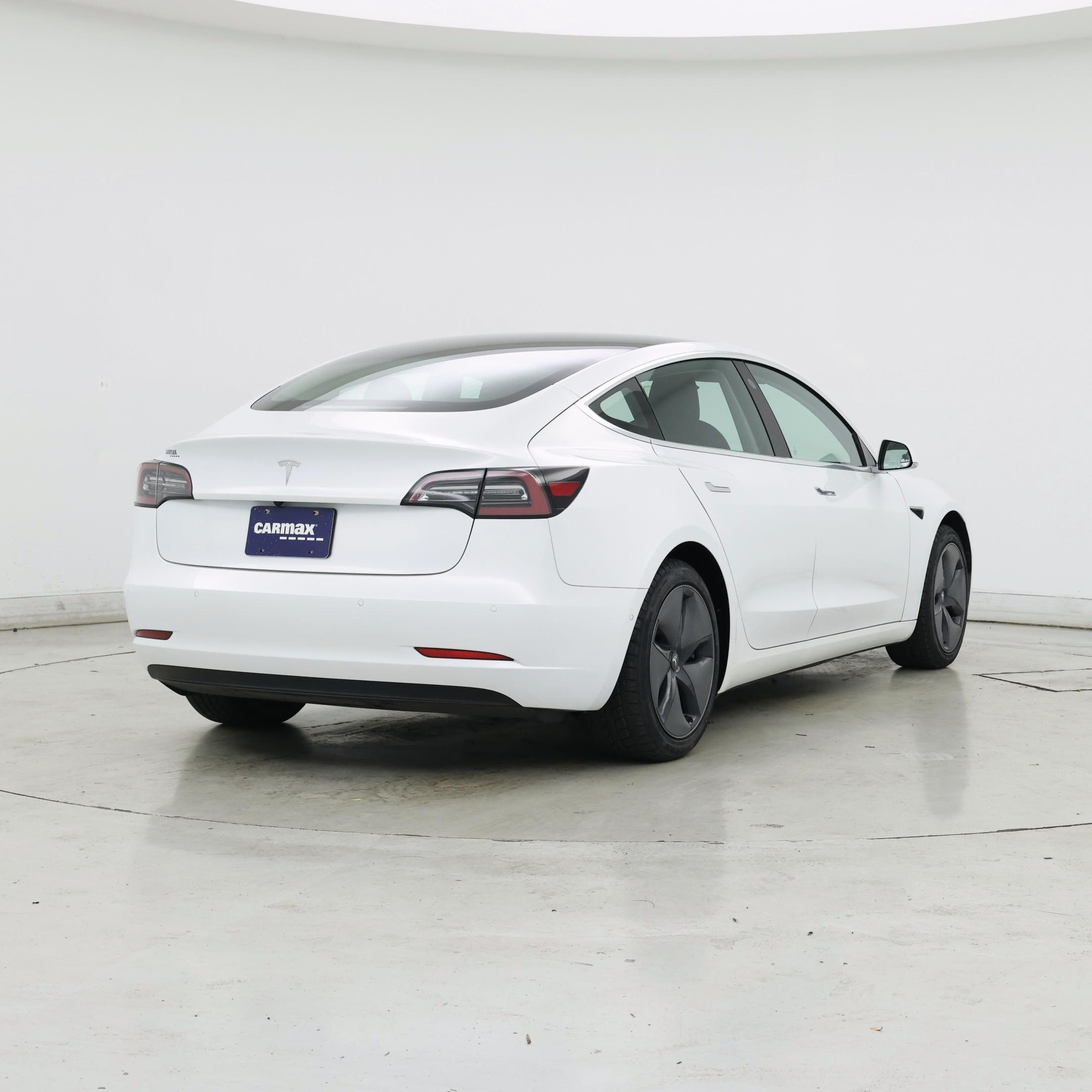 Thumbnail: 2020 Tesla Model 3 - 8