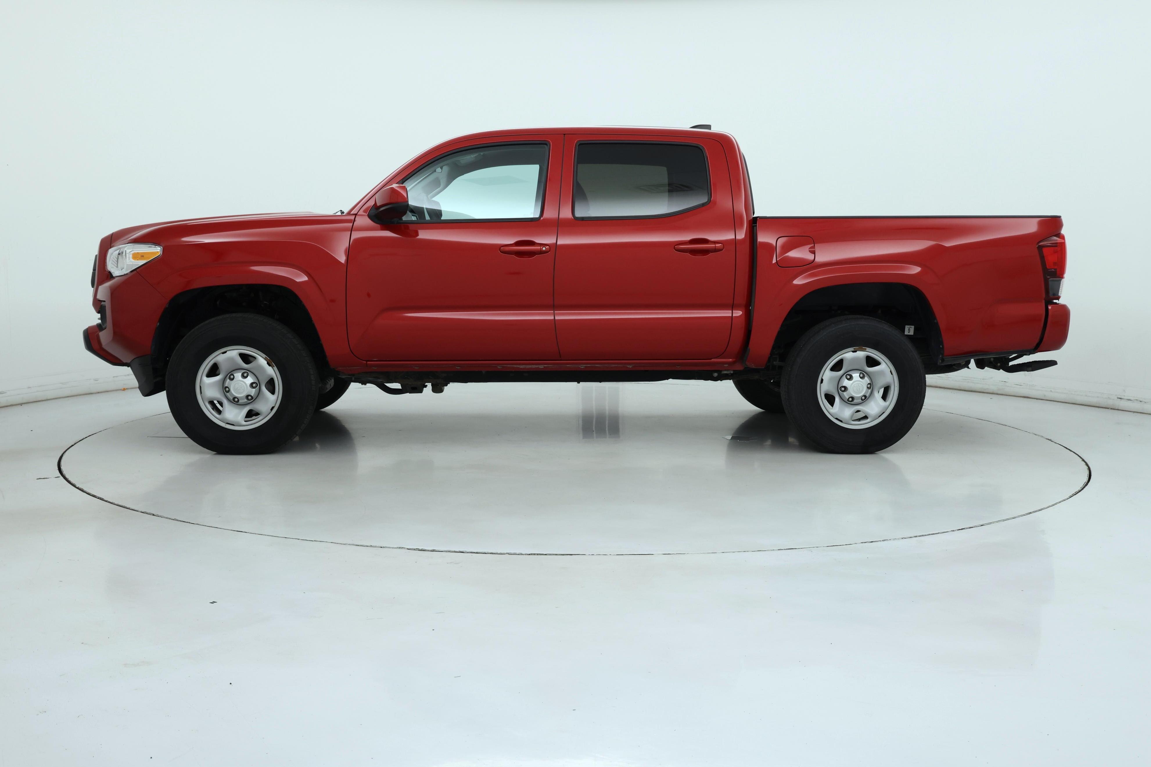 Thumbnail: 2022 Toyota Tacoma - 3