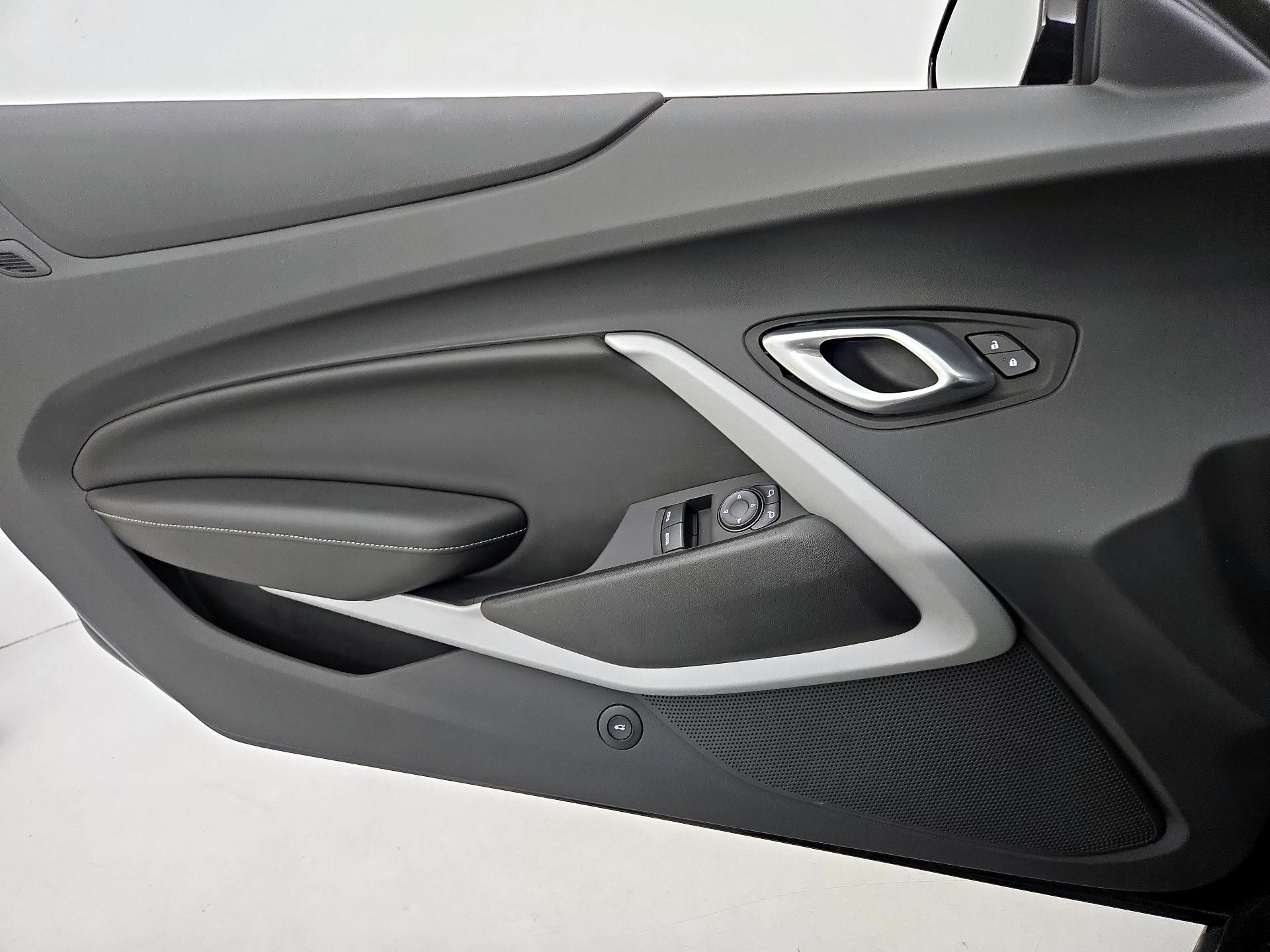 Thumbnail: 2022 Chevrolet Camaro - 12