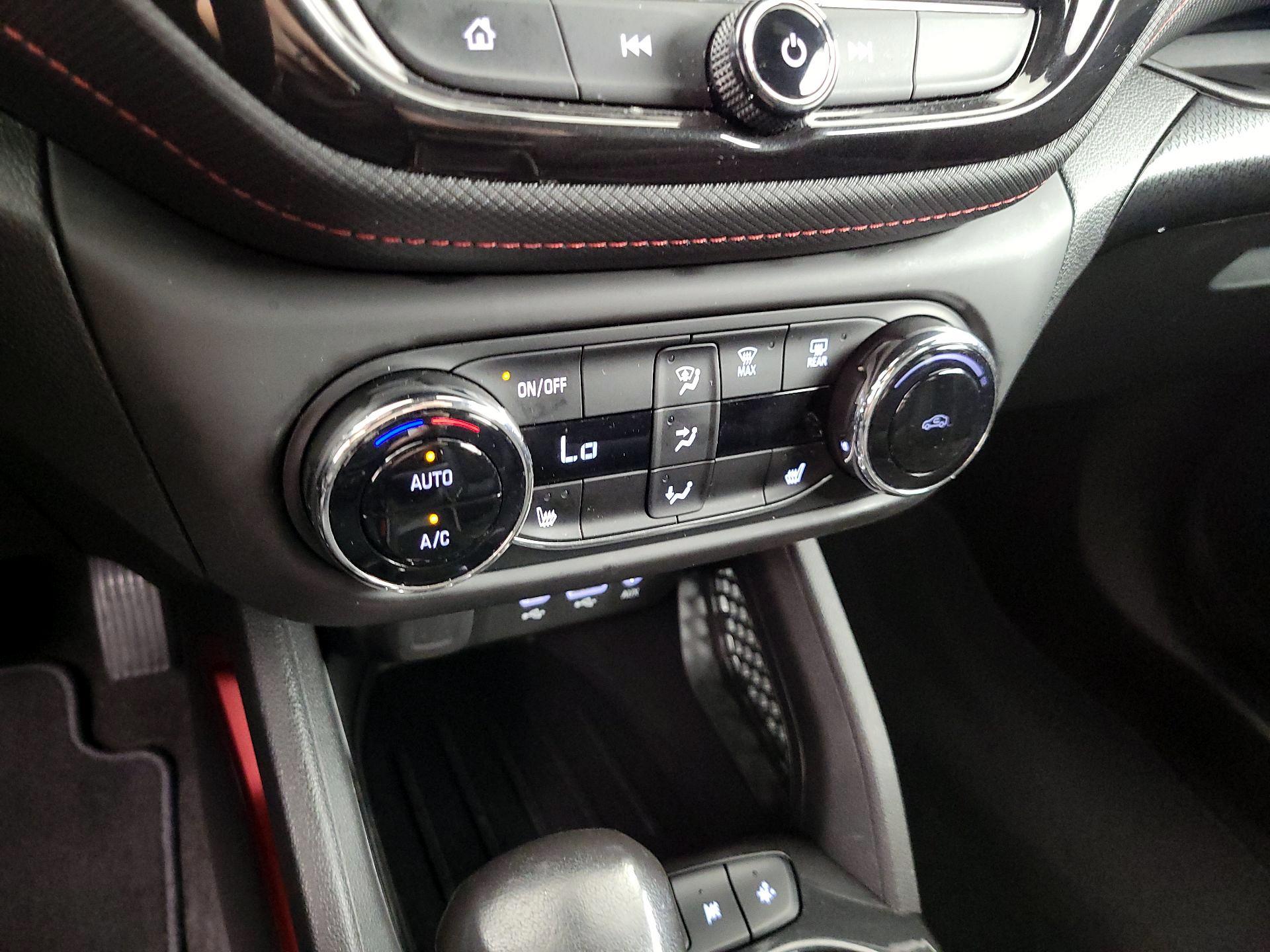 Thumbnail: 2023 Chevrolet TrailBlazer - 16