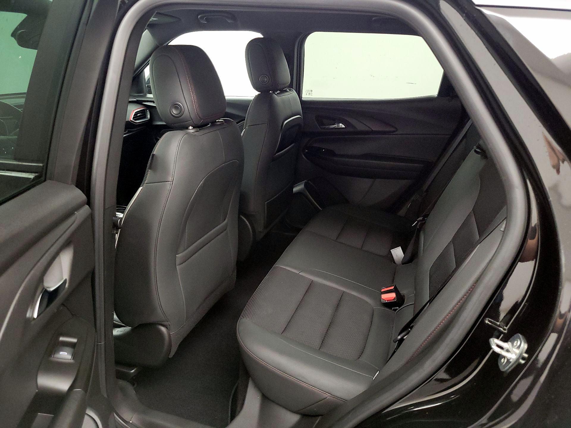 Thumbnail: 2023 Chevrolet TrailBlazer - 19