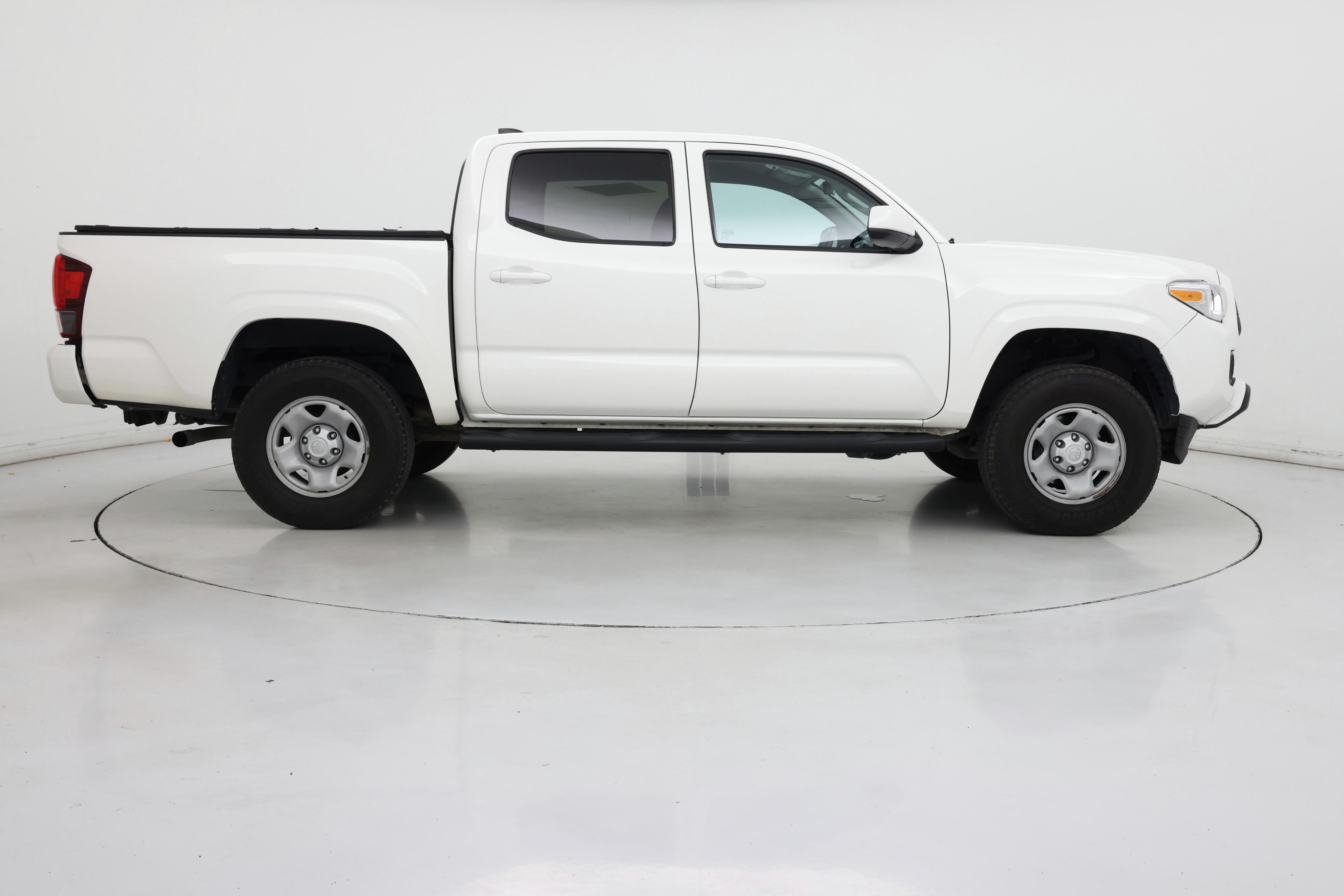 Thumbnail: 2022 Toyota Tacoma - 7