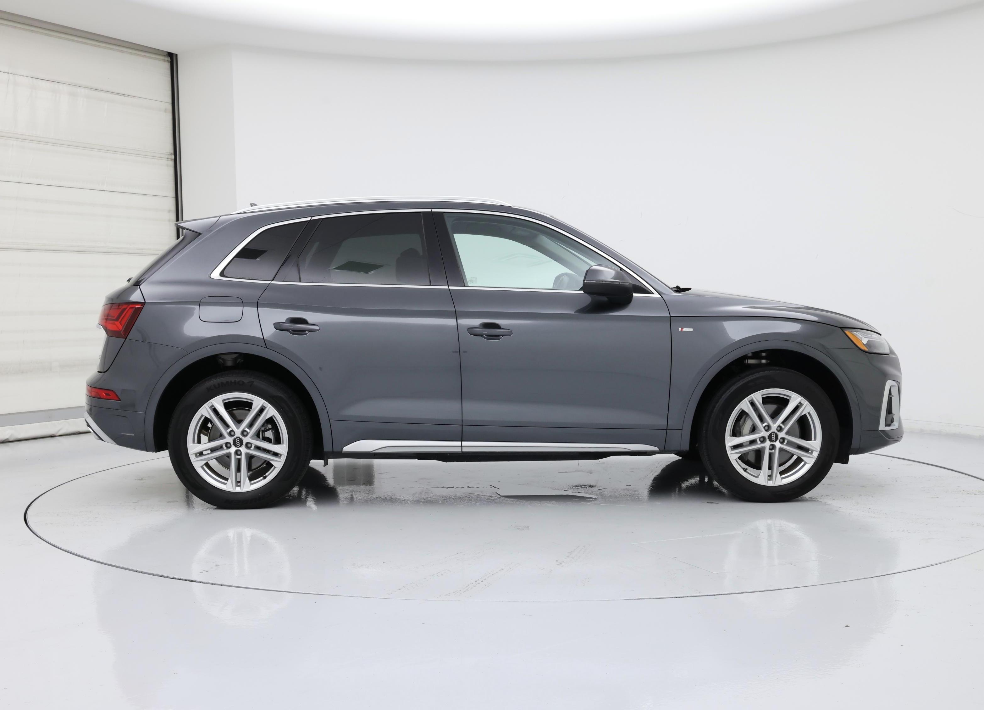 Thumbnail: 2022 Audi Q5 - 7