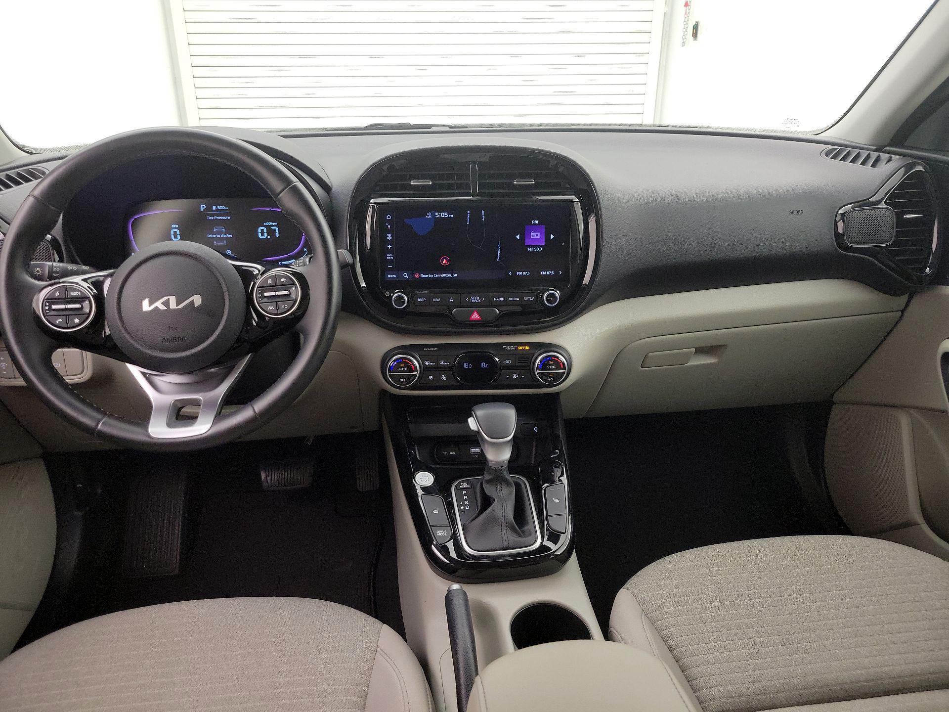 Thumbnail: 2023 Kia Soul - 9
