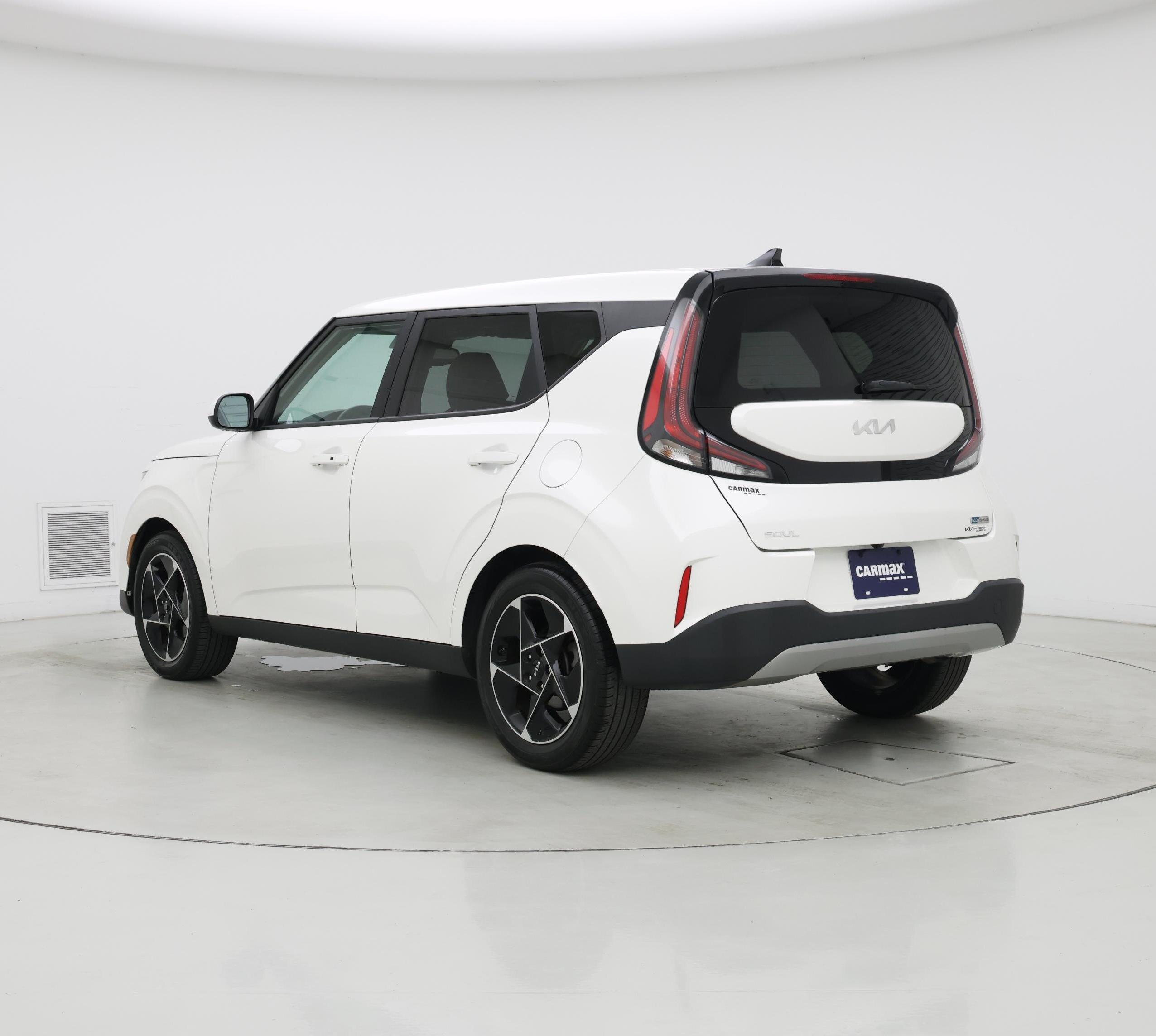Thumbnail: 2023 Kia Soul - 2