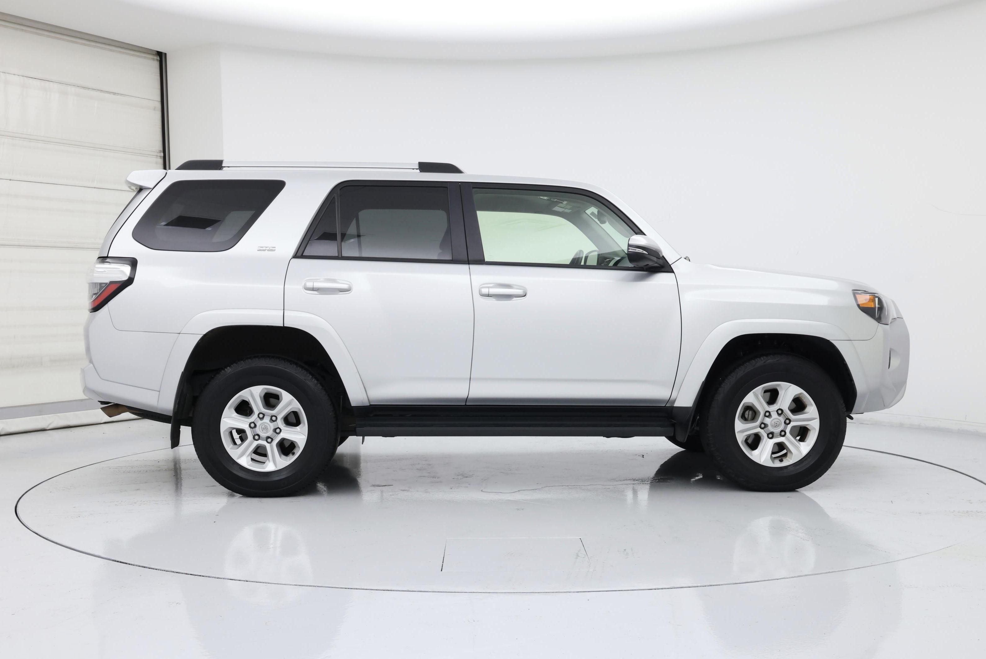 Thumbnail: 2024 Toyota 4Runner - 7