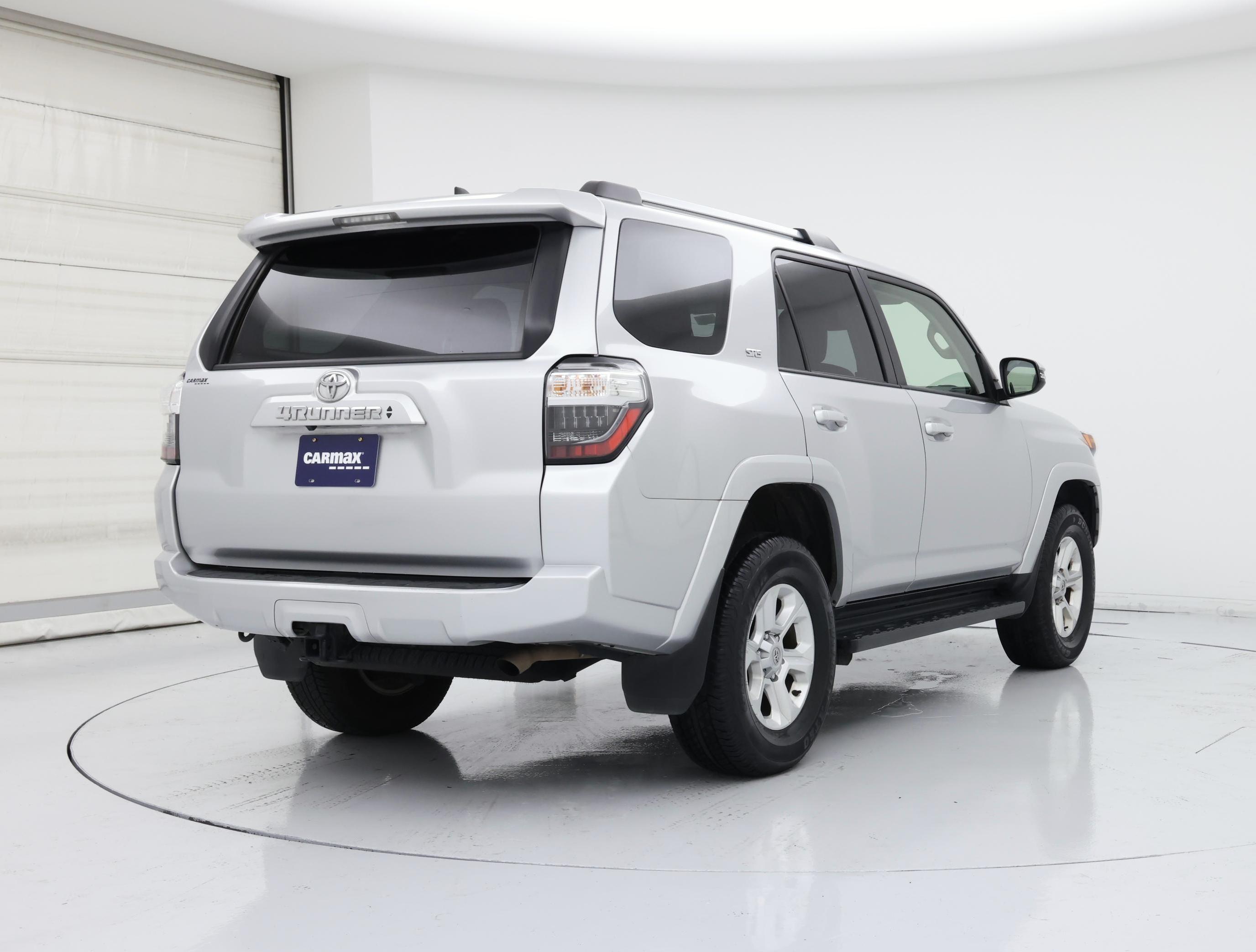 Thumbnail: 2024 Toyota 4Runner - 8