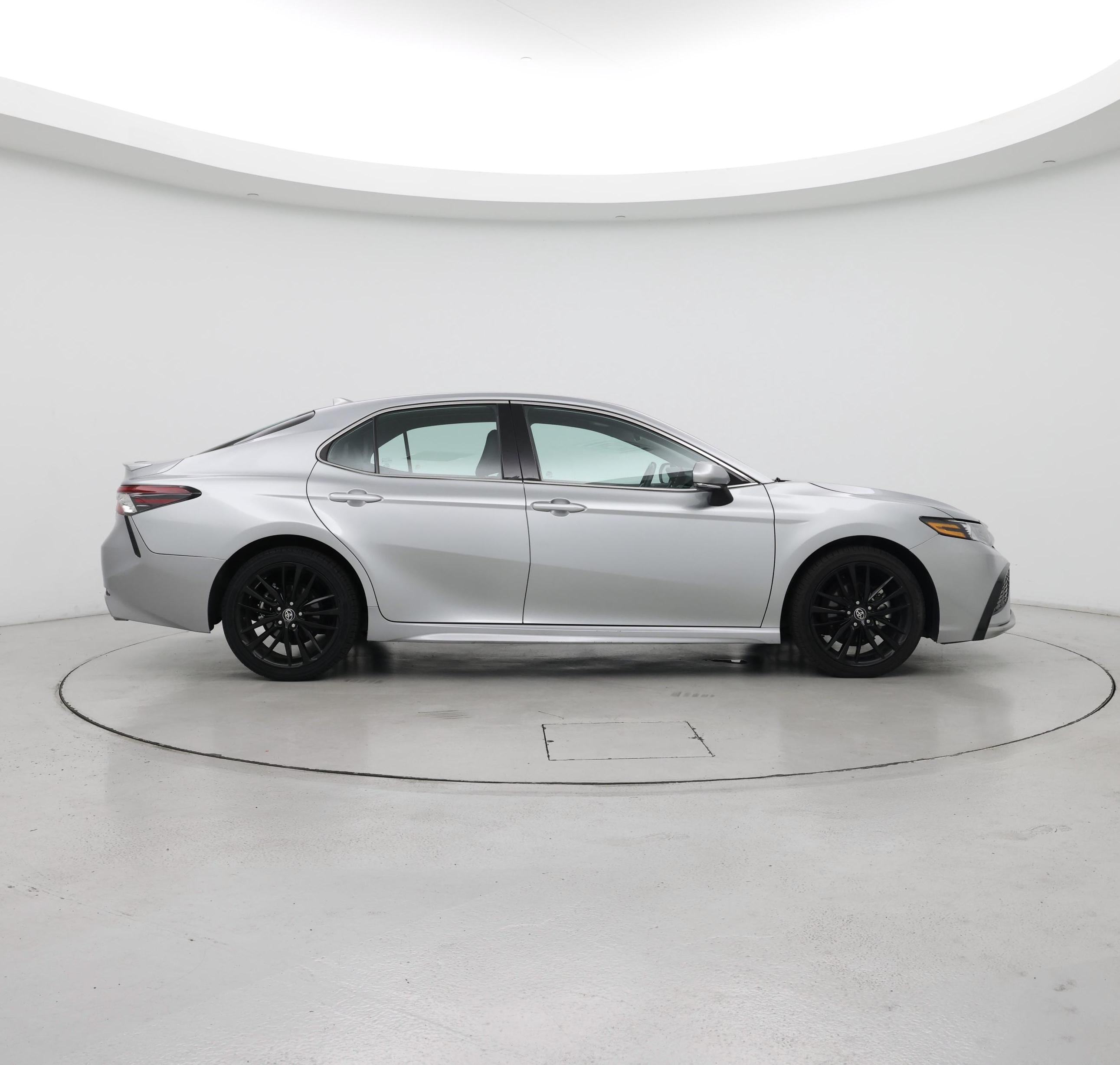 Thumbnail: 2023 Toyota Camry - 7