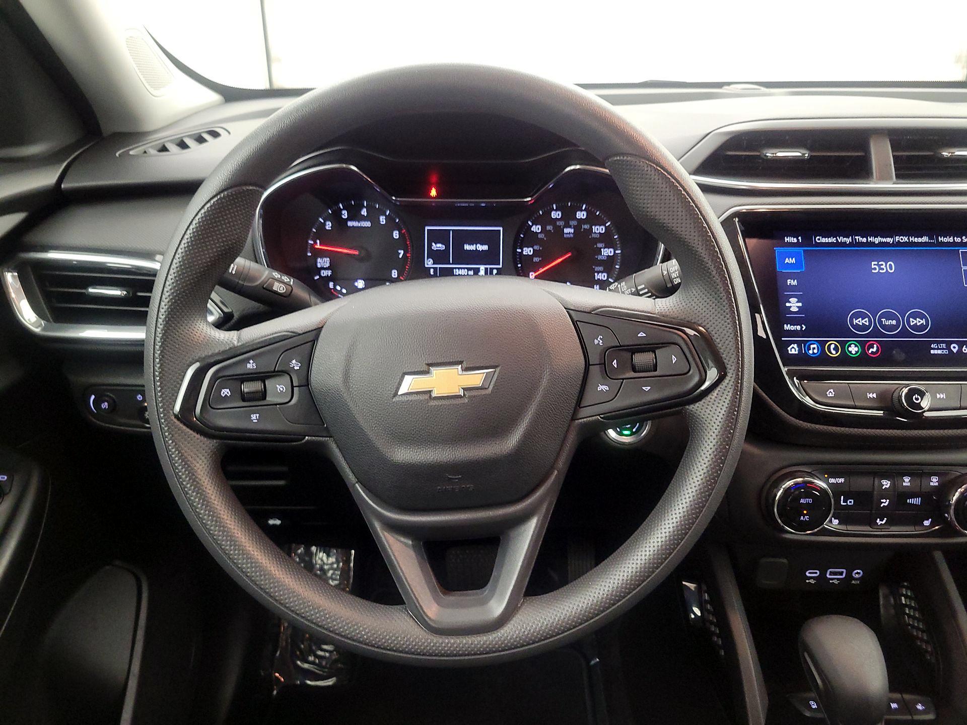 Thumbnail: 2023 Chevrolet TrailBlazer - 10