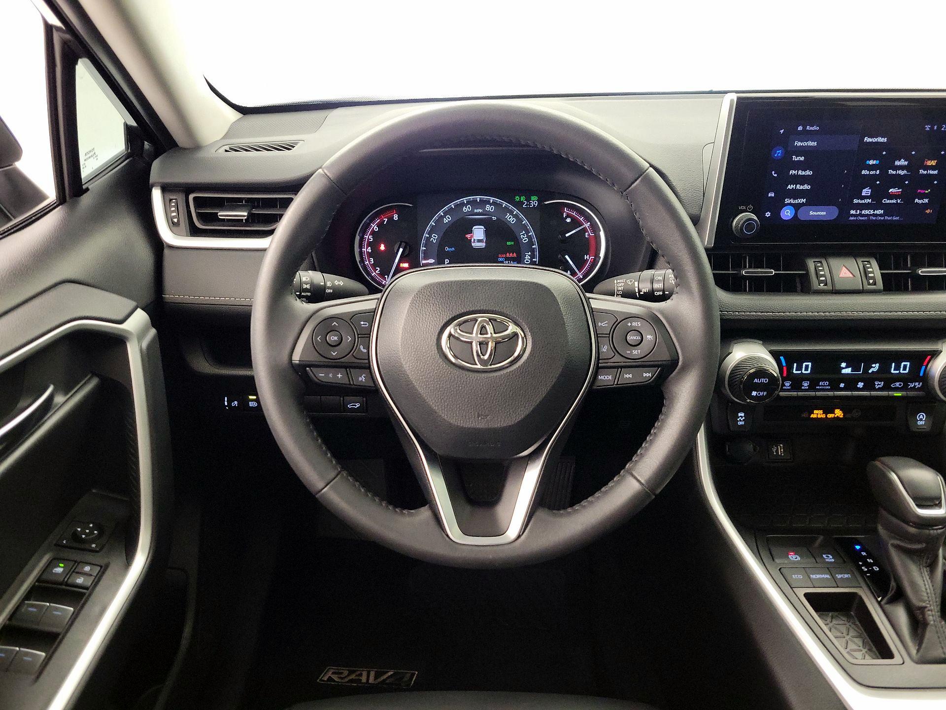 Thumbnail: 2024 Toyota RAV4 - 10