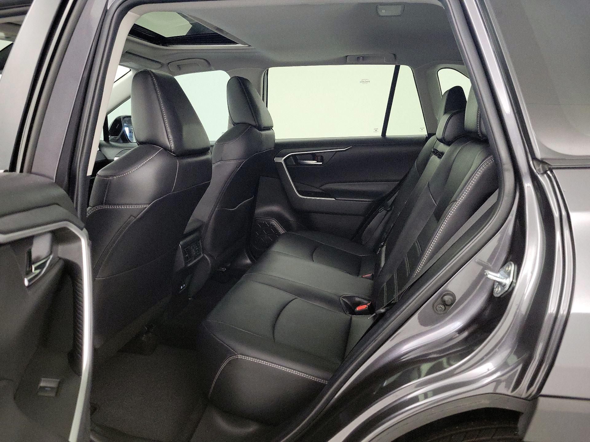 Thumbnail: 2024 Toyota RAV4 - 19