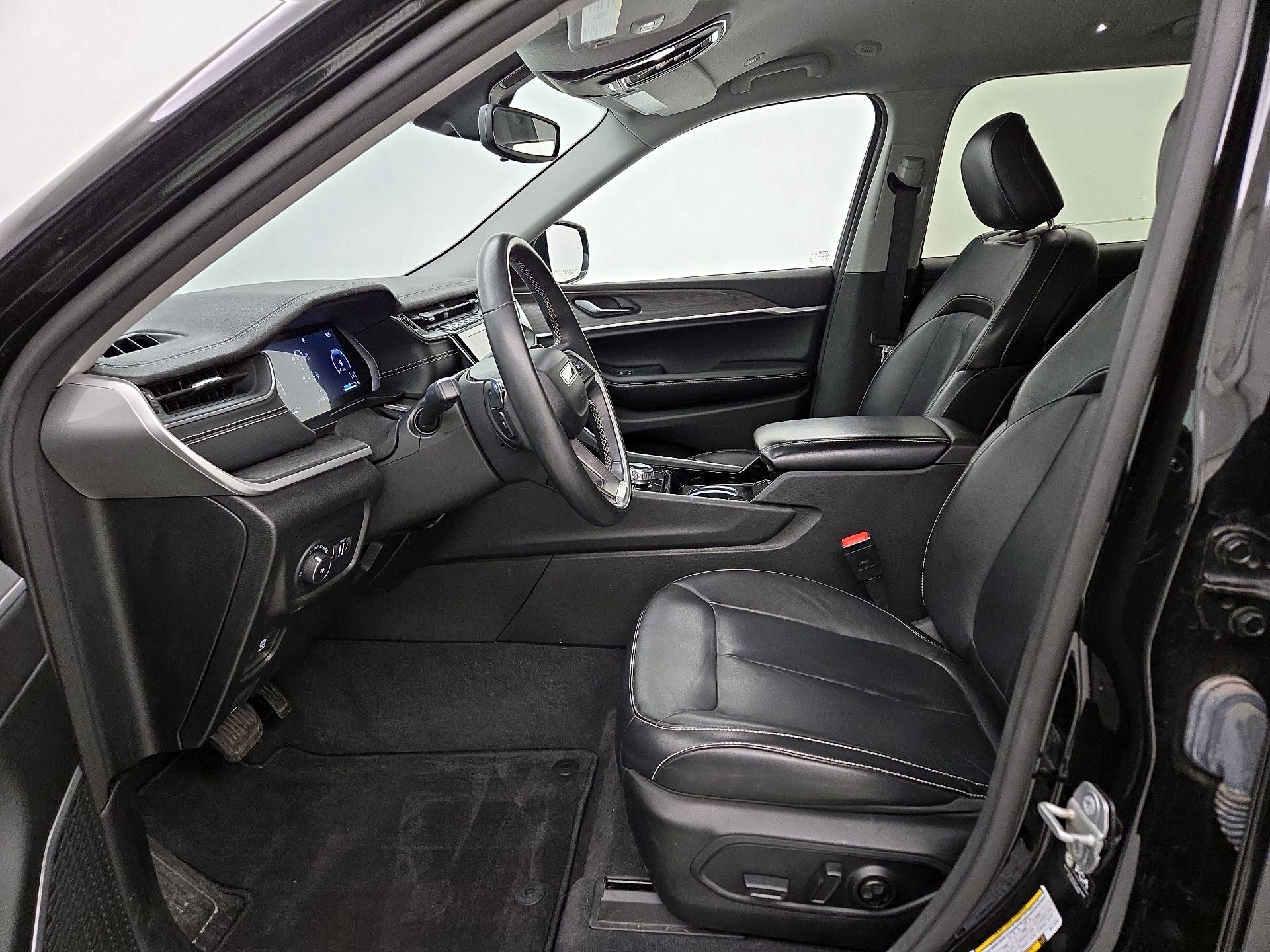 Thumbnail: 2021 Jeep Grand Cherokee L - 11