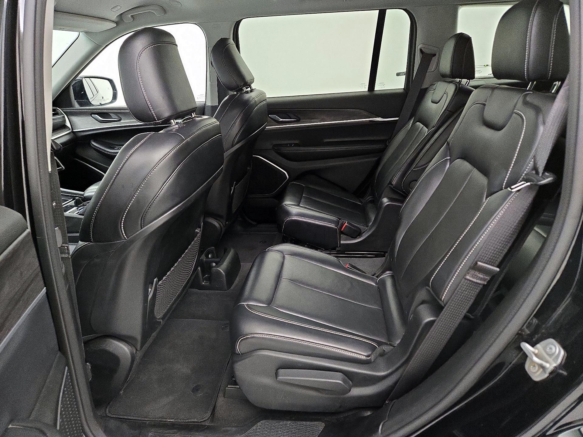 Thumbnail: 2021 Jeep Grand Cherokee L - 19