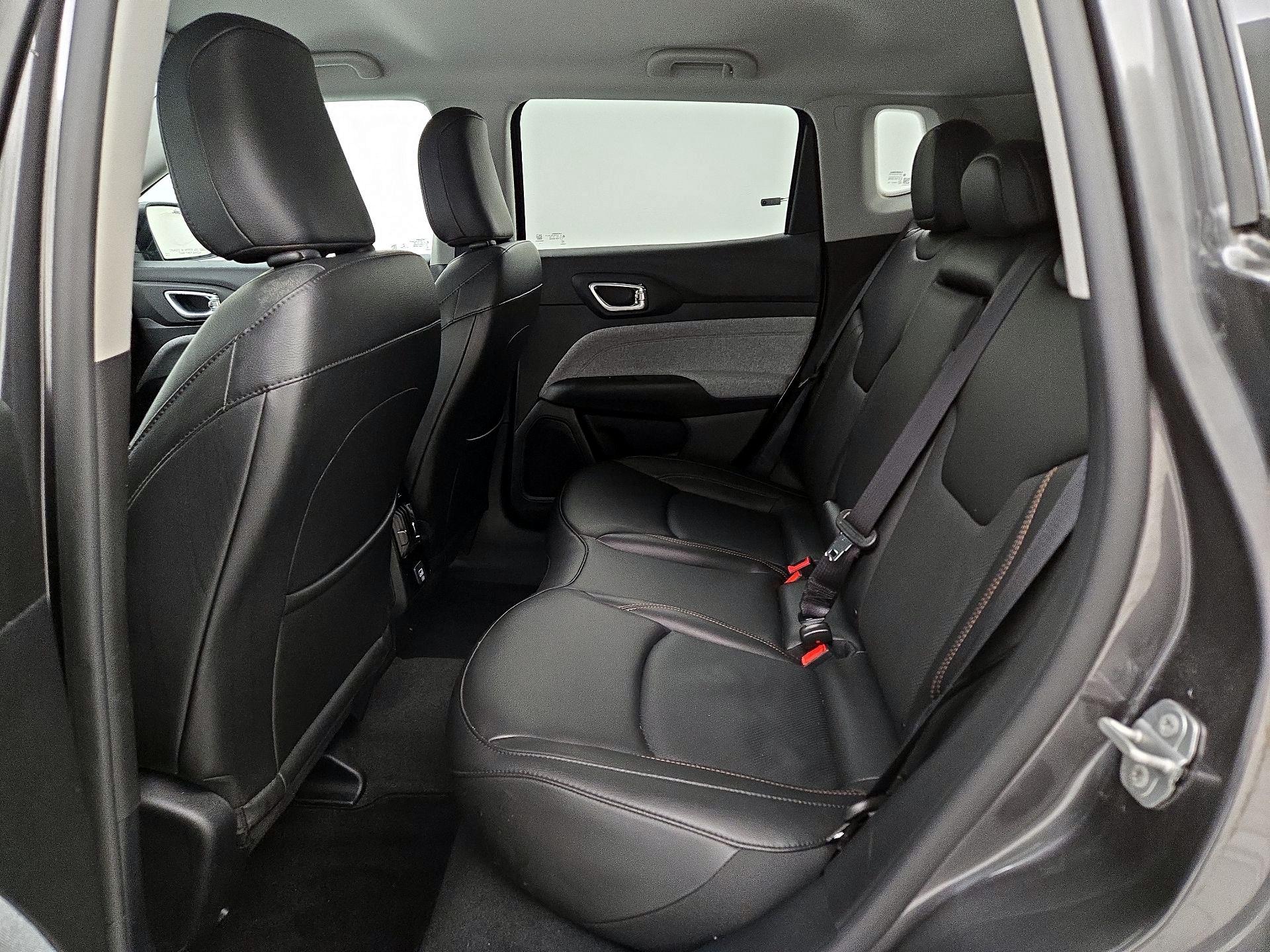 Thumbnail: 2022 Jeep Compass - 19